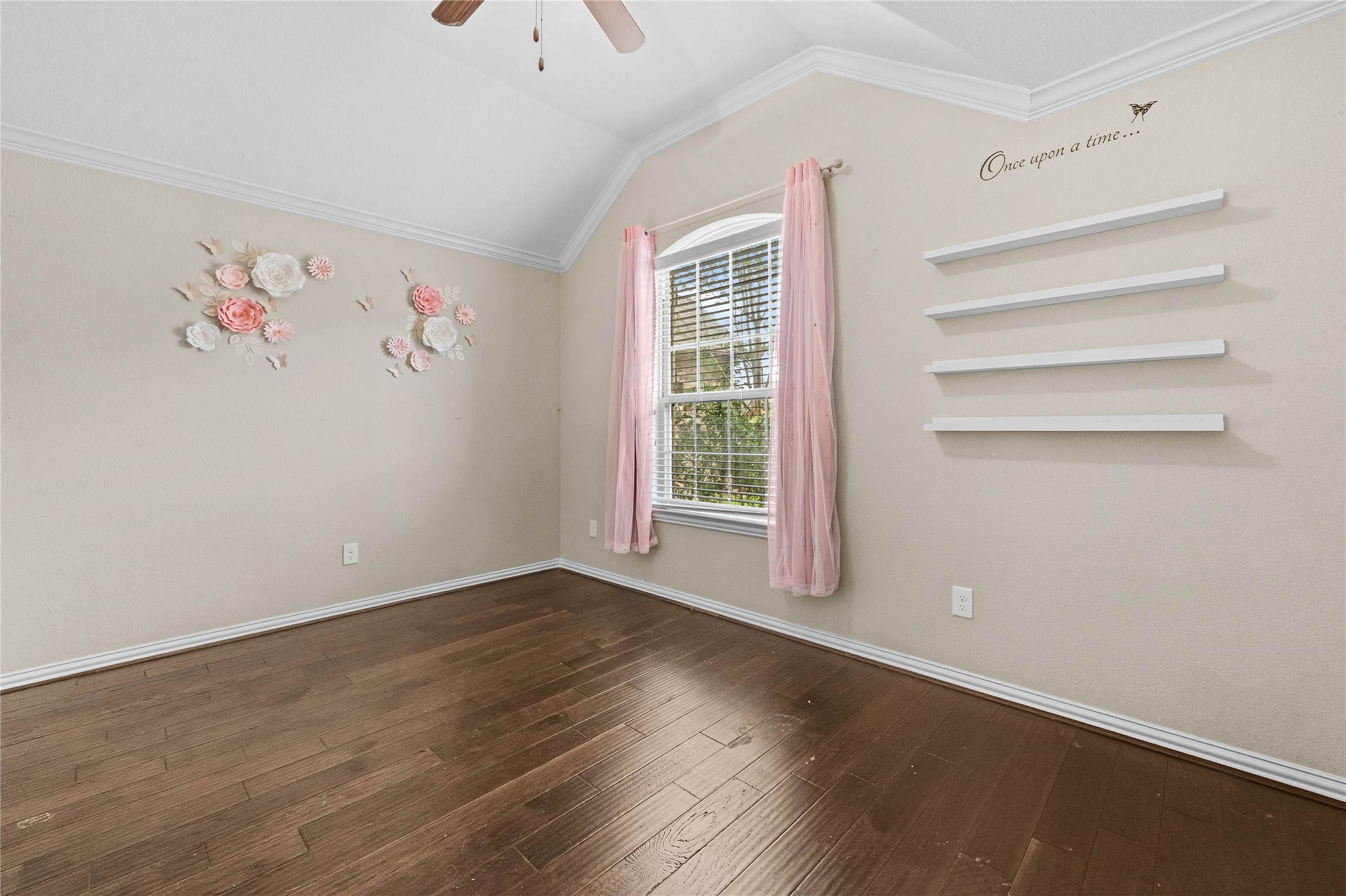 2818 Ridgecliff Court Property Photo 6
