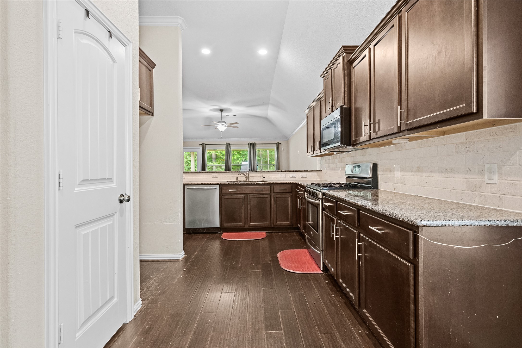2818 Ridgecliff Court Property Photo 10