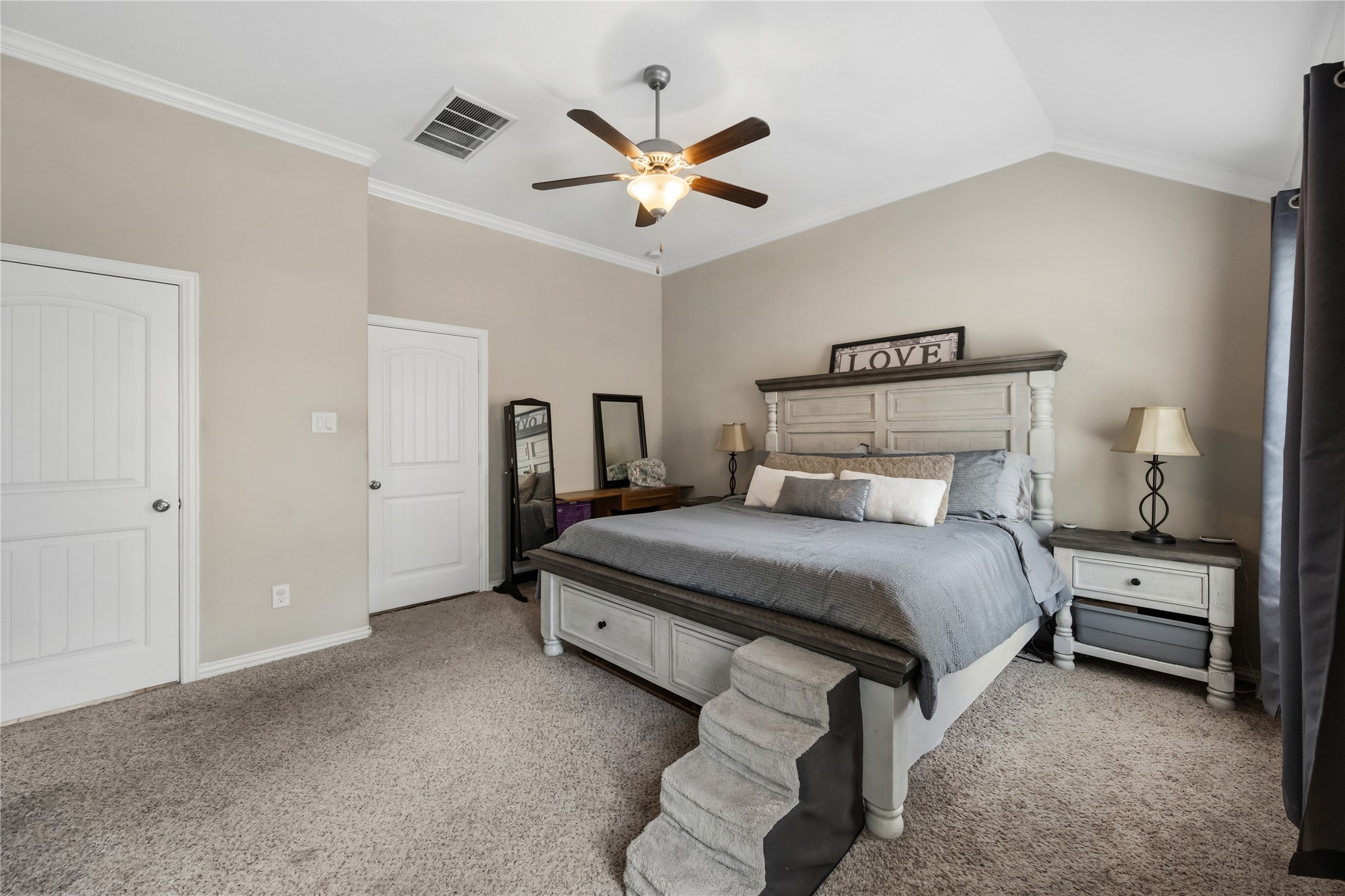 2818 Ridgecliff Court Property Photo 14