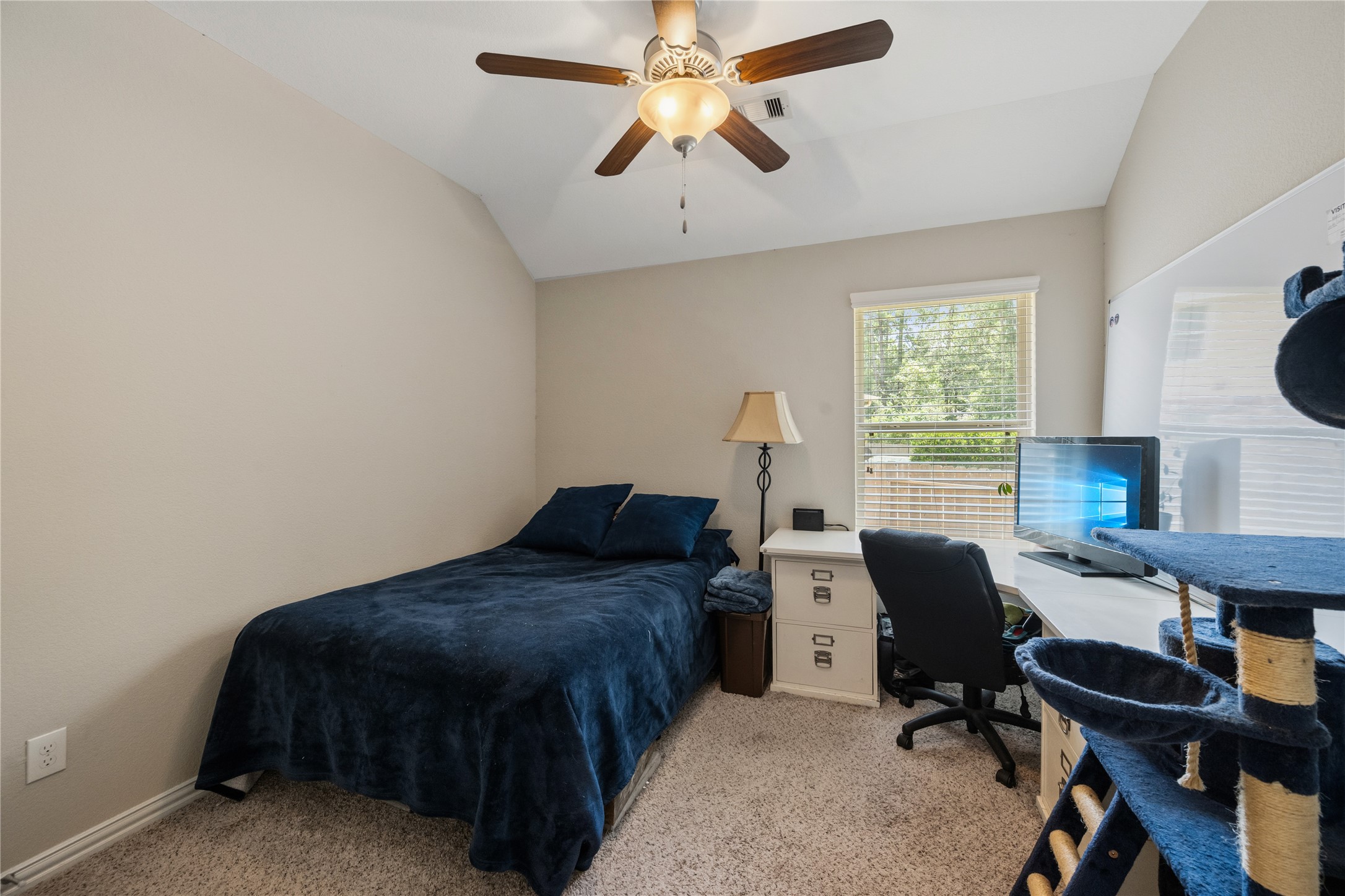 2818 Ridgecliff Court Property Photo 20
