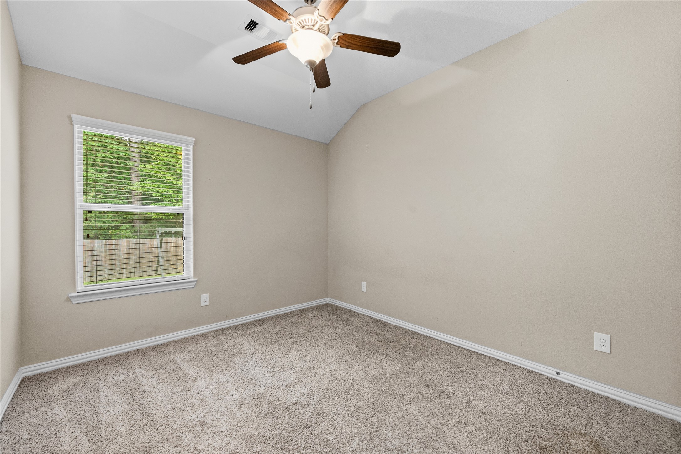 2818 Ridgecliff Court Property Photo 22