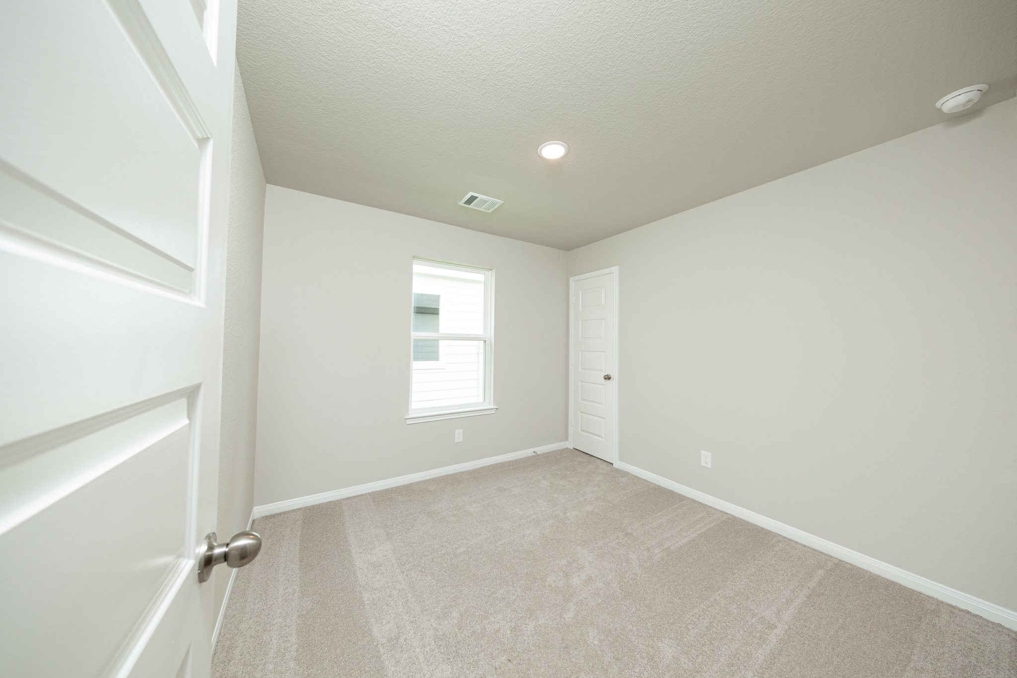 13918 Diamondback Drive Property Photo 11