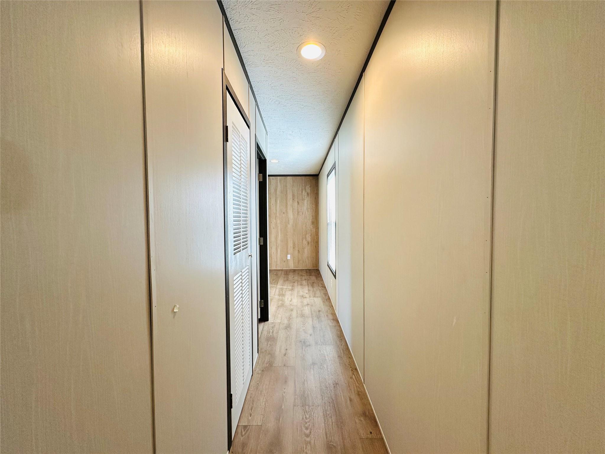 25226 Twin Oaks Property Photo 10