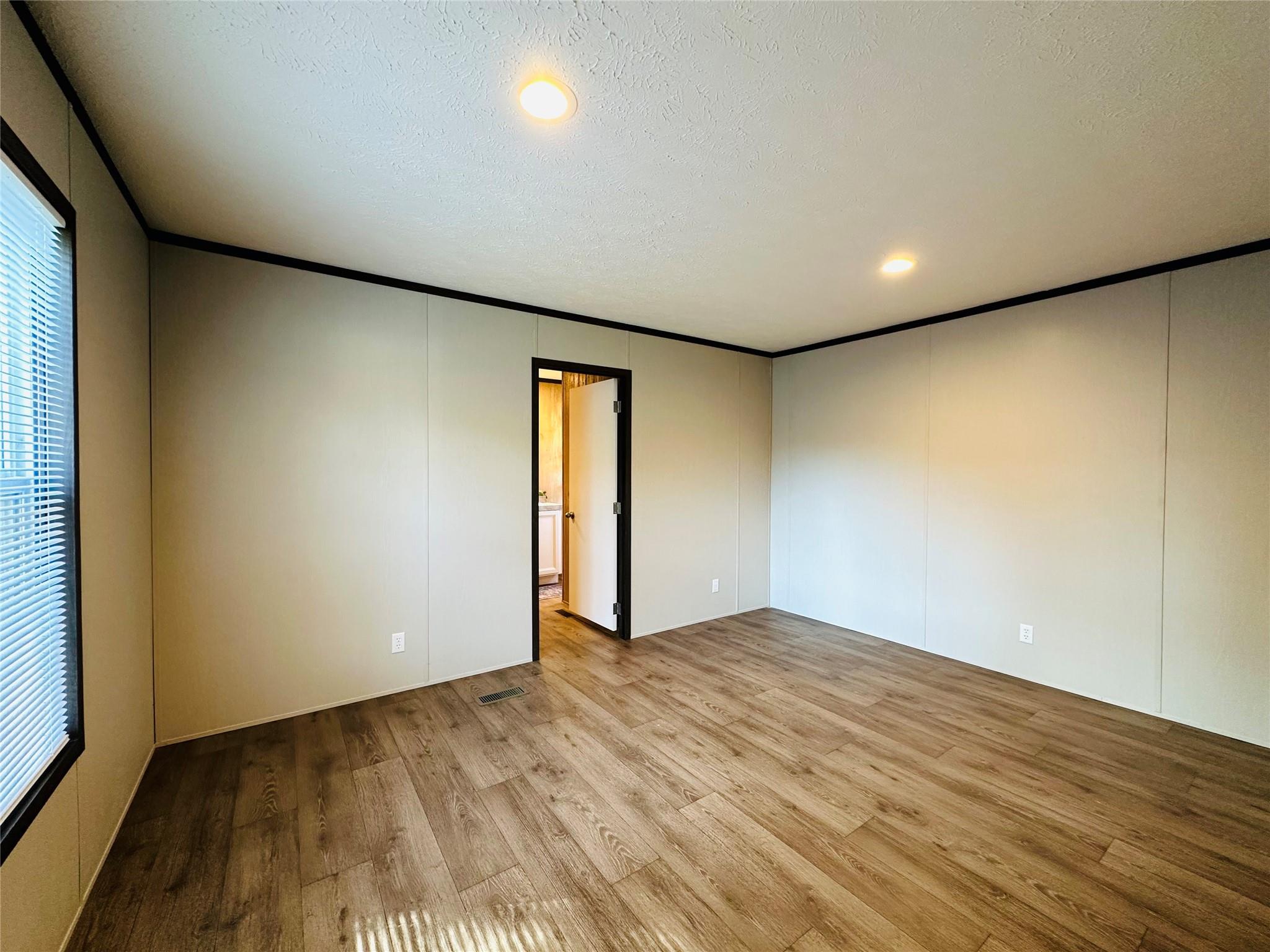 25226 Twin Oaks Property Photo 22