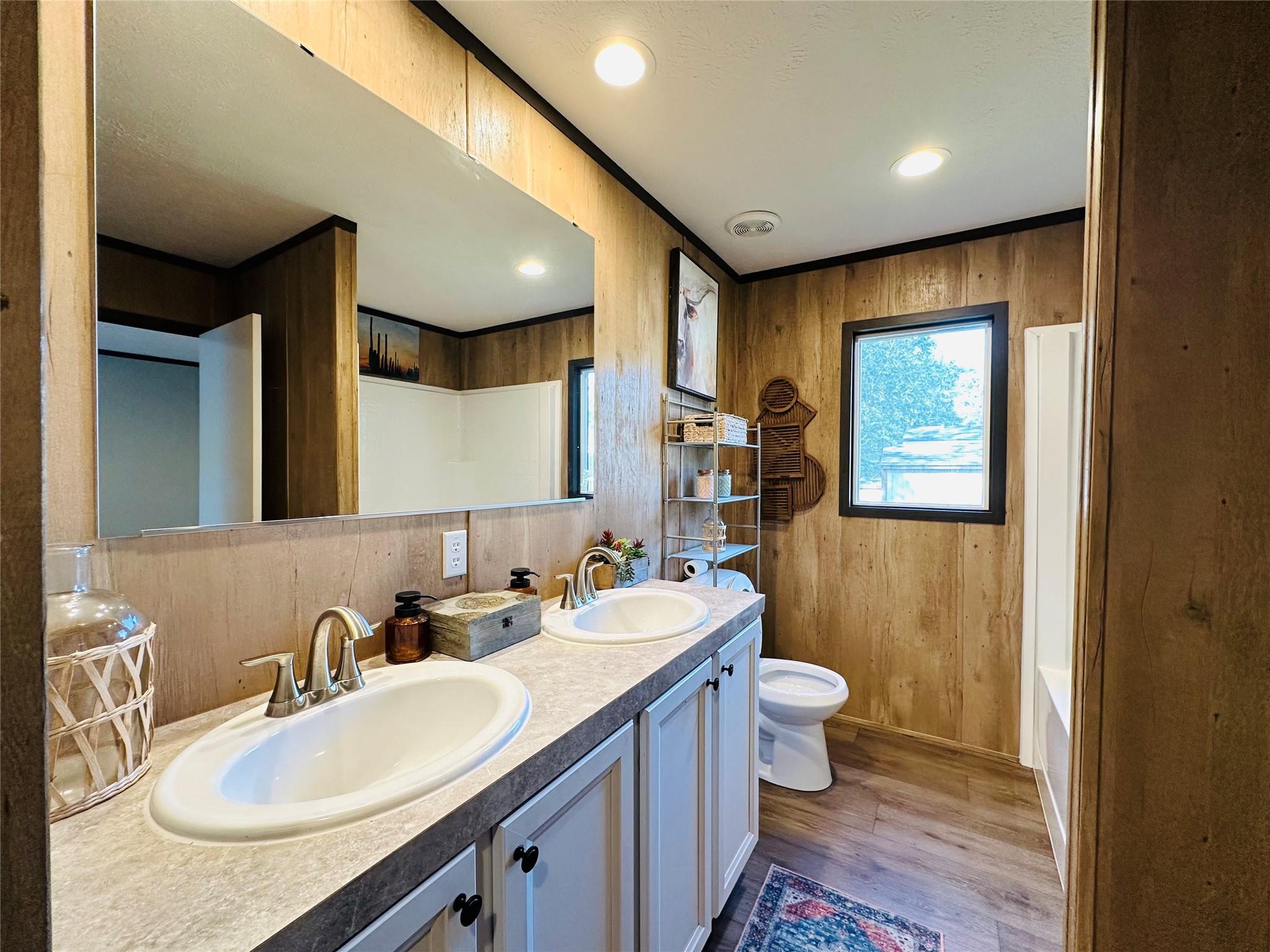 25226 Twin Oaks Property Photo 27