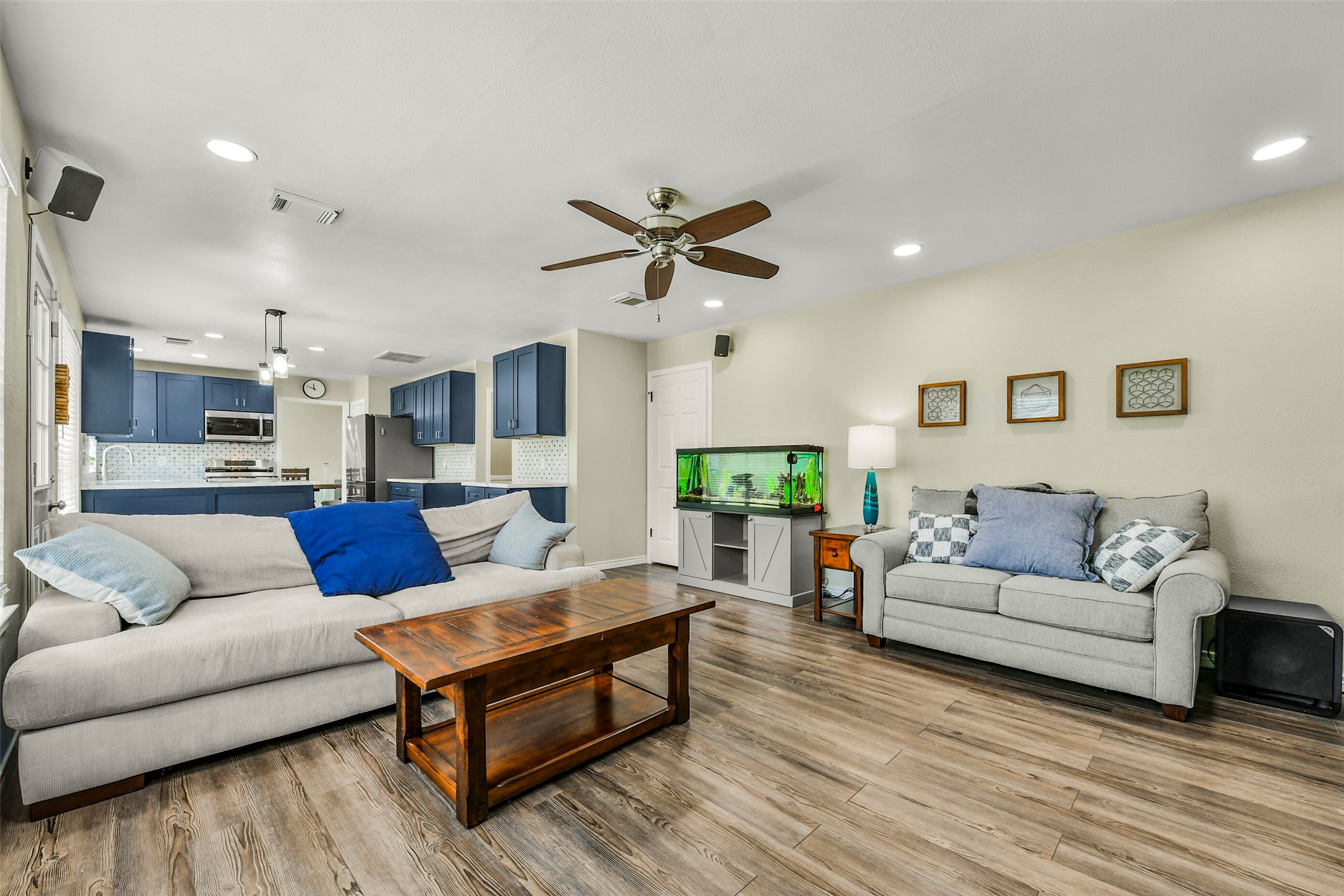 3905 Spring Circle Drive W Property Photo 10