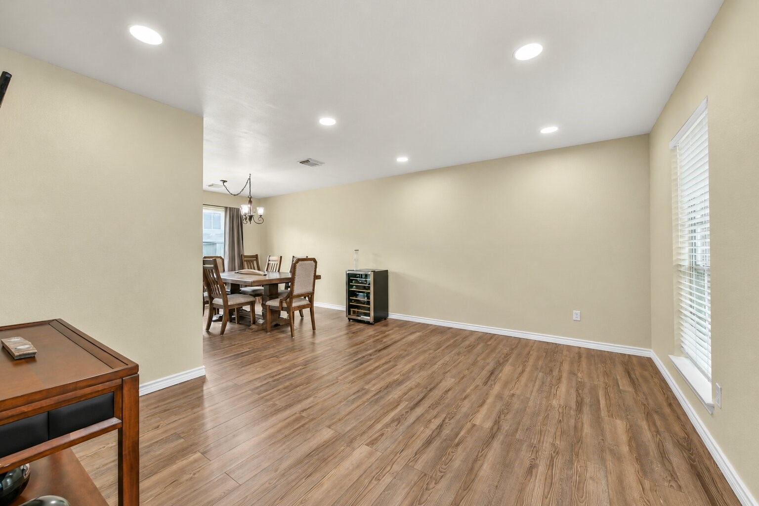 3905 Spring Circle Drive W Property Photo 13