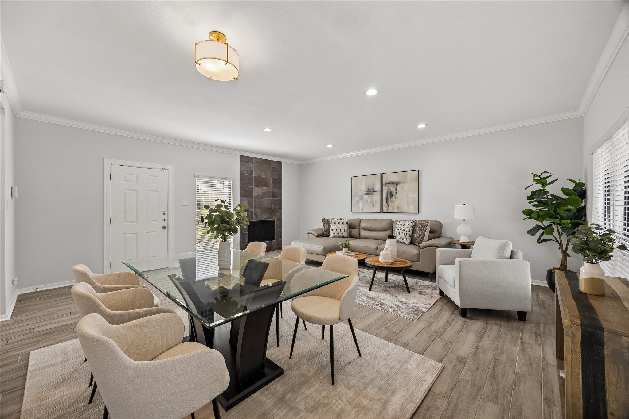 402 Tuam Street 3 Property Photo 9