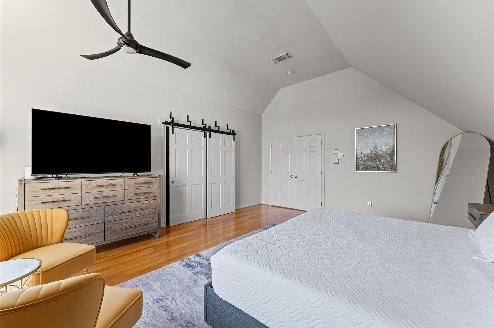 2201 Crocker Street Property Photo 21