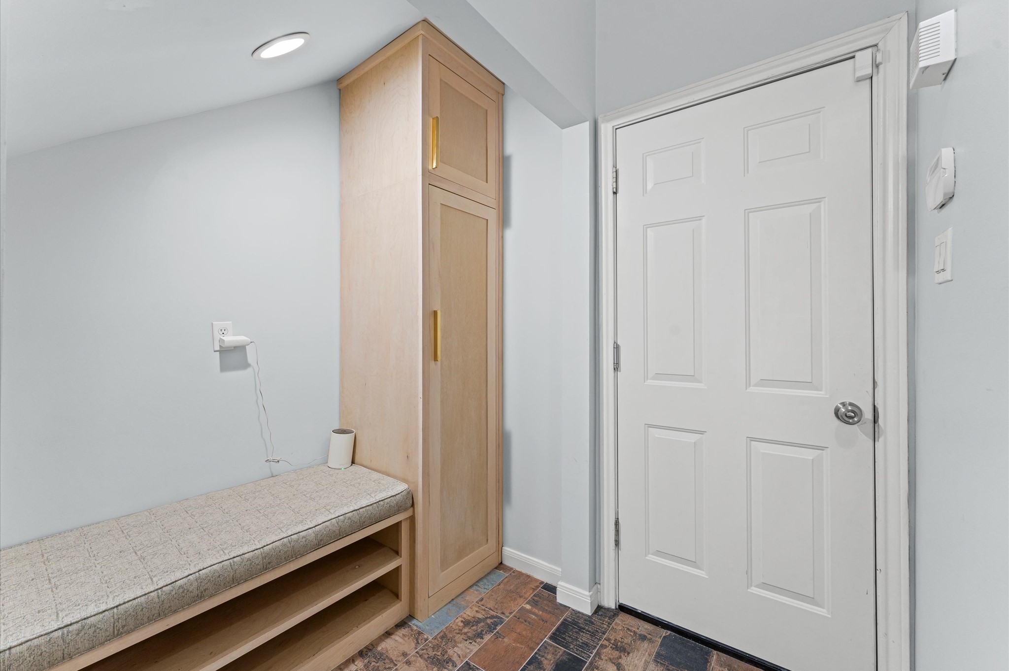 2201 Crocker Street Property Photo 30