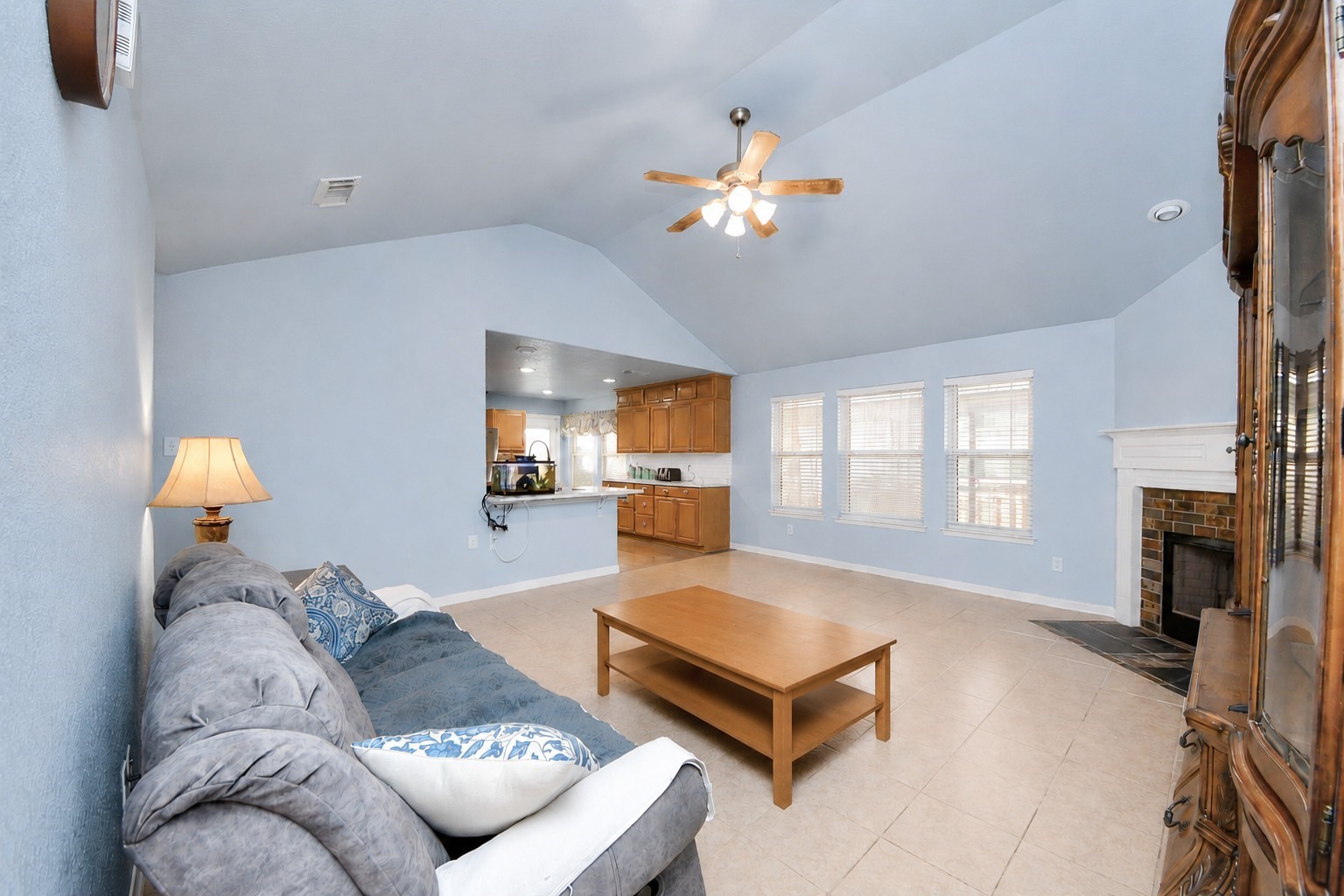 21615 Britton Hill Way Property Photo 13