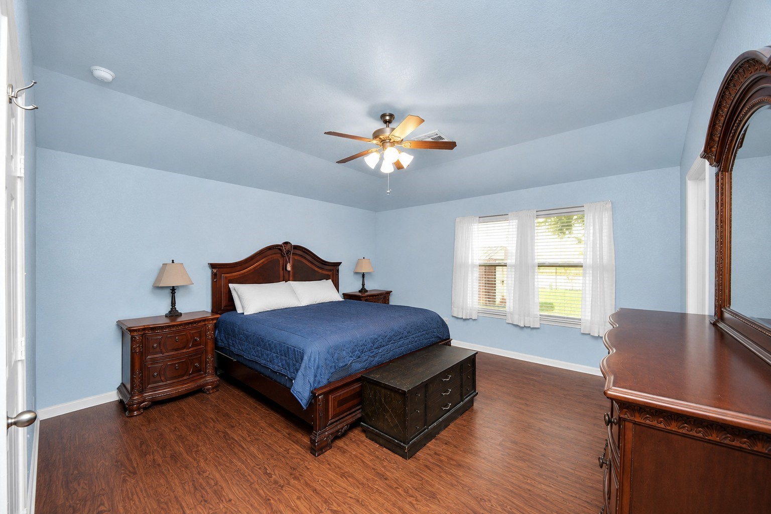 21615 Britton Hill Way Property Photo 18