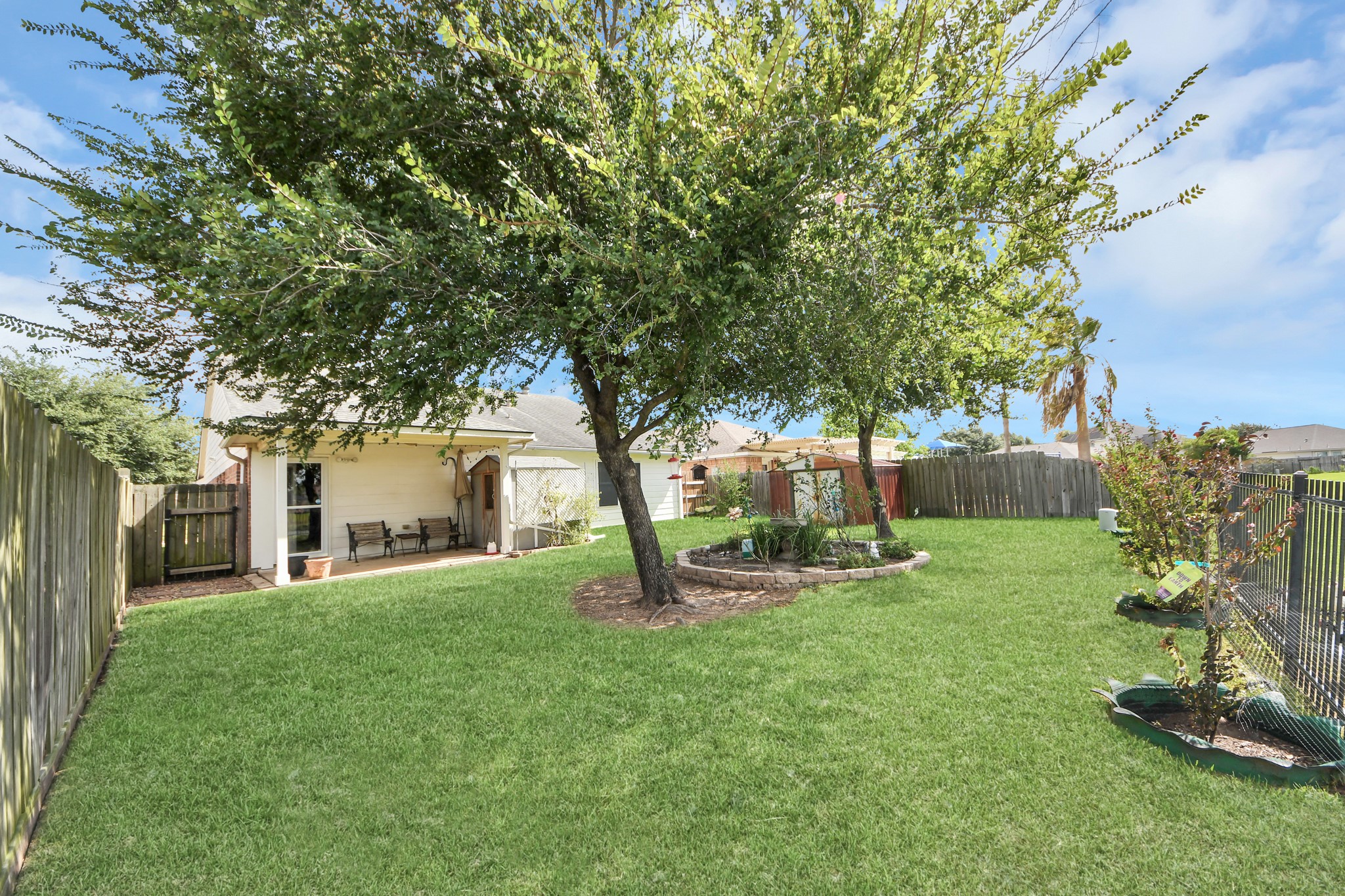 21615 Britton Hill Way Property Photo 25