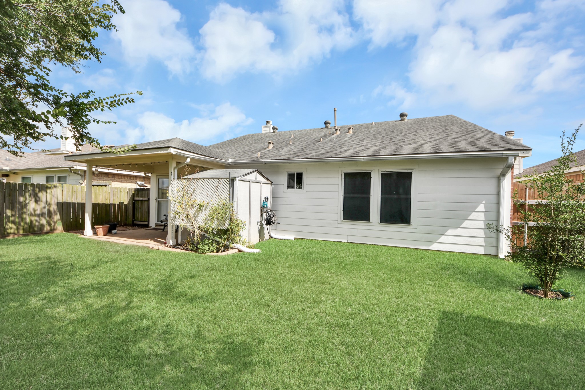 21615 Britton Hill Way Property Photo 26
