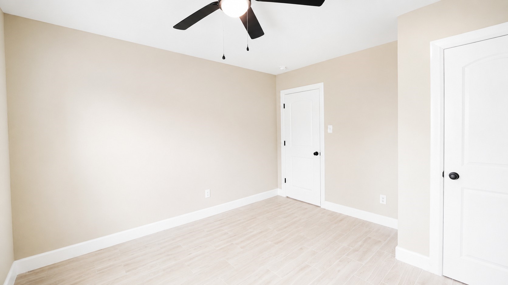 1206 Pinewood Lane Property Photo 13