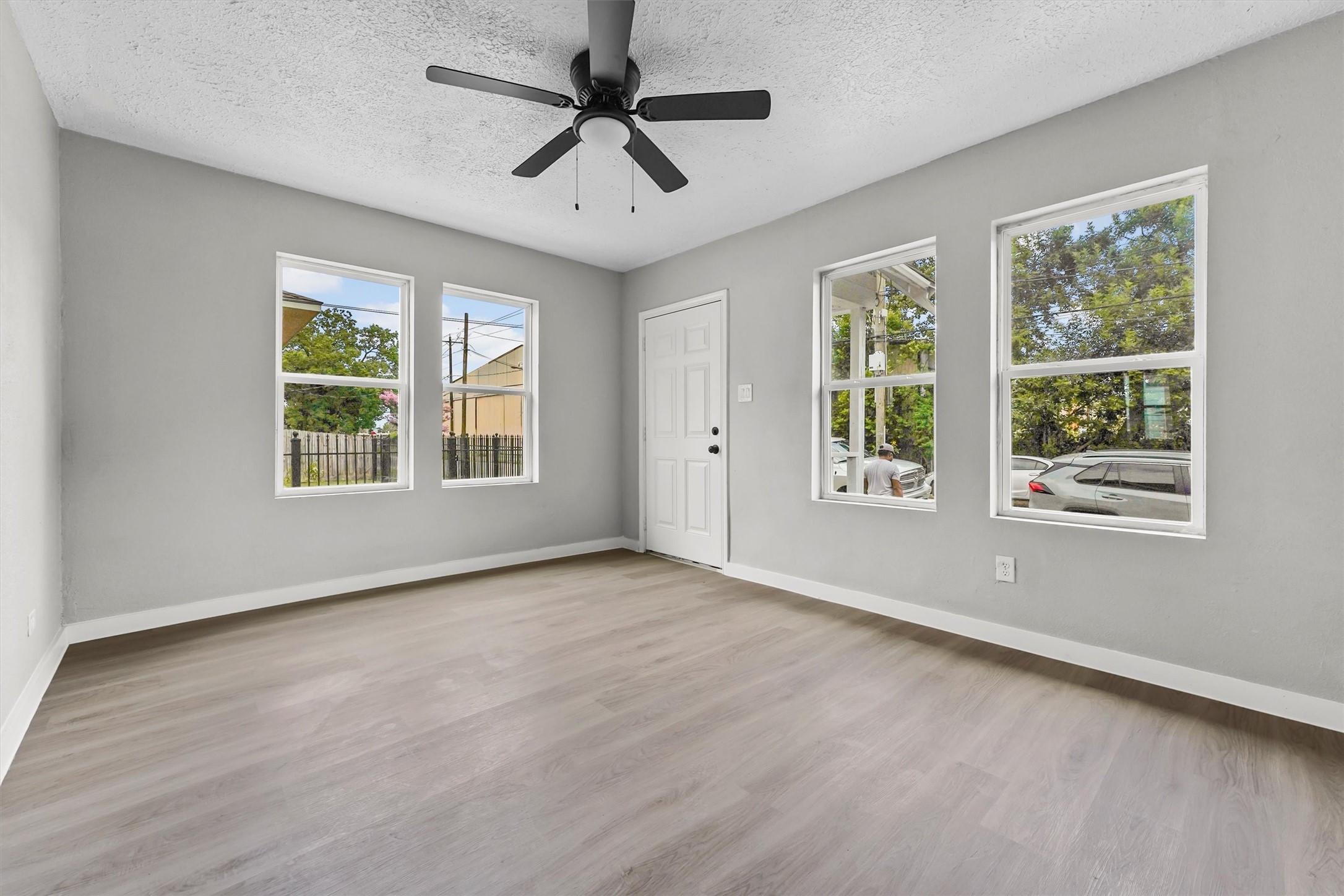 7425 Avenue E Property Photo 3