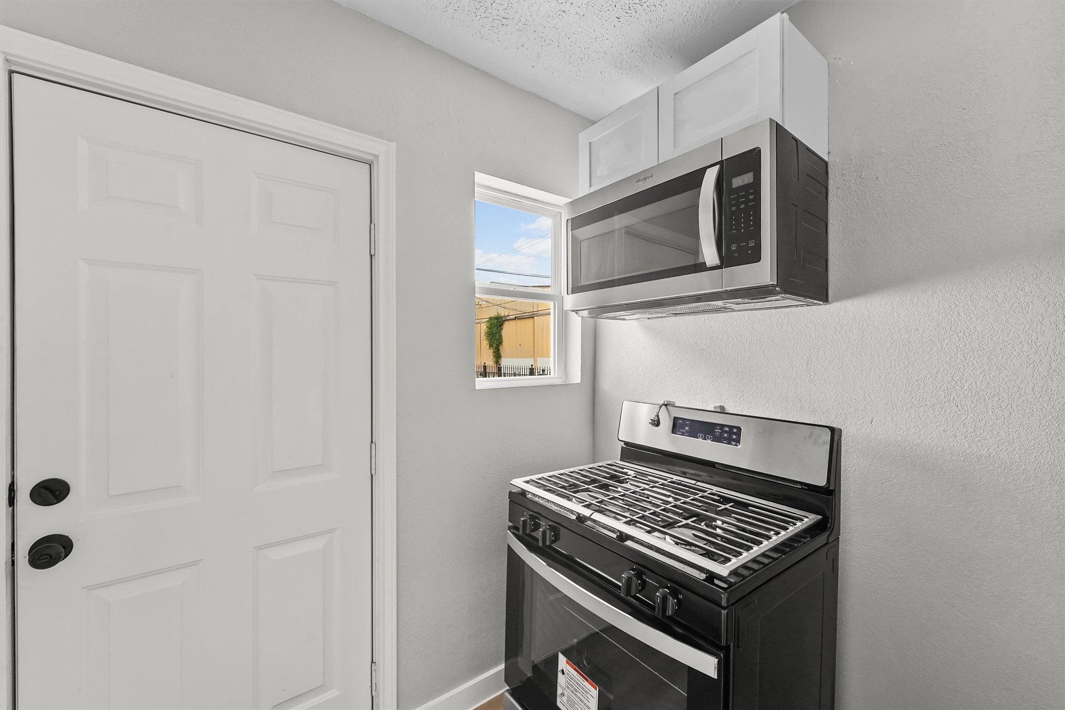 7425 Avenue E Property Photo 10