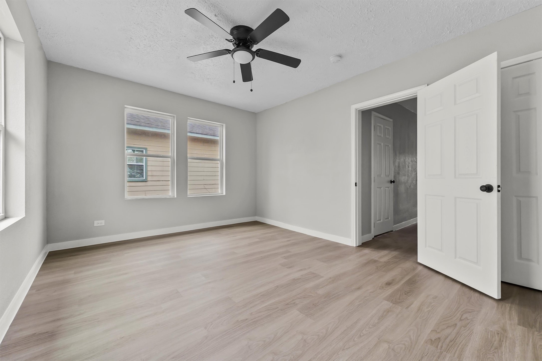 7425 Avenue E Property Photo 12