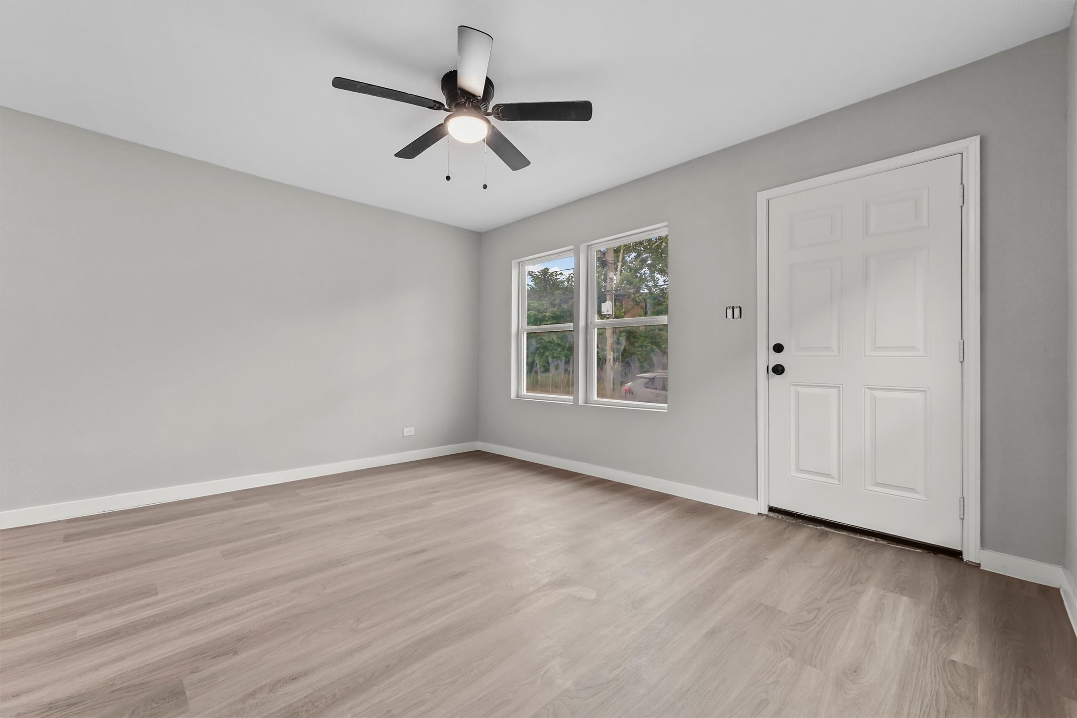 7425 Avenue E Property Photo 14