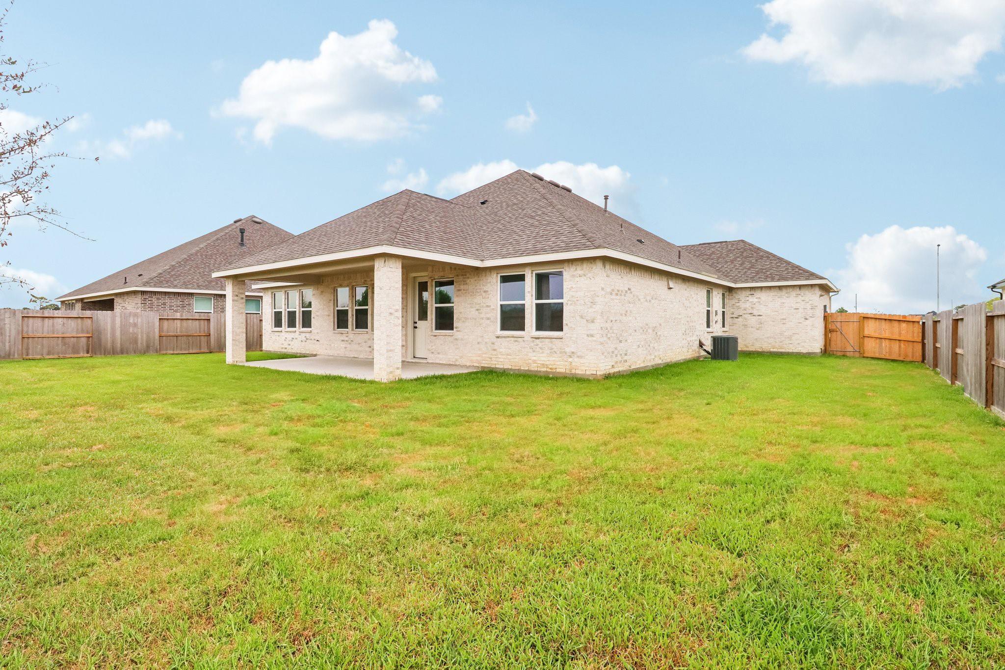 11402 Old Fashion Circle, Mont Belvieu Tx 77535 Property Photo 24