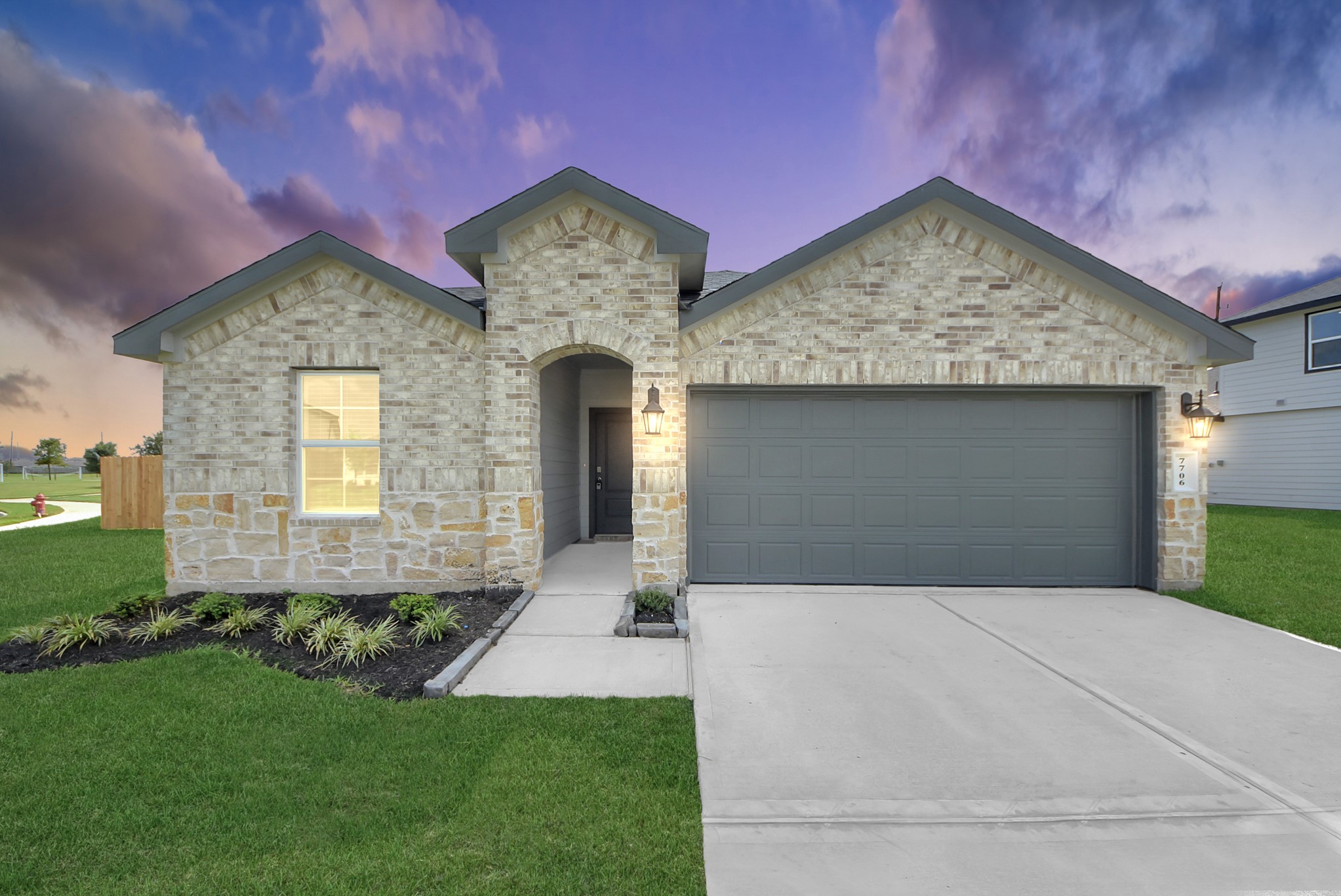 7706 Smooth Valley Court Property Photo 1