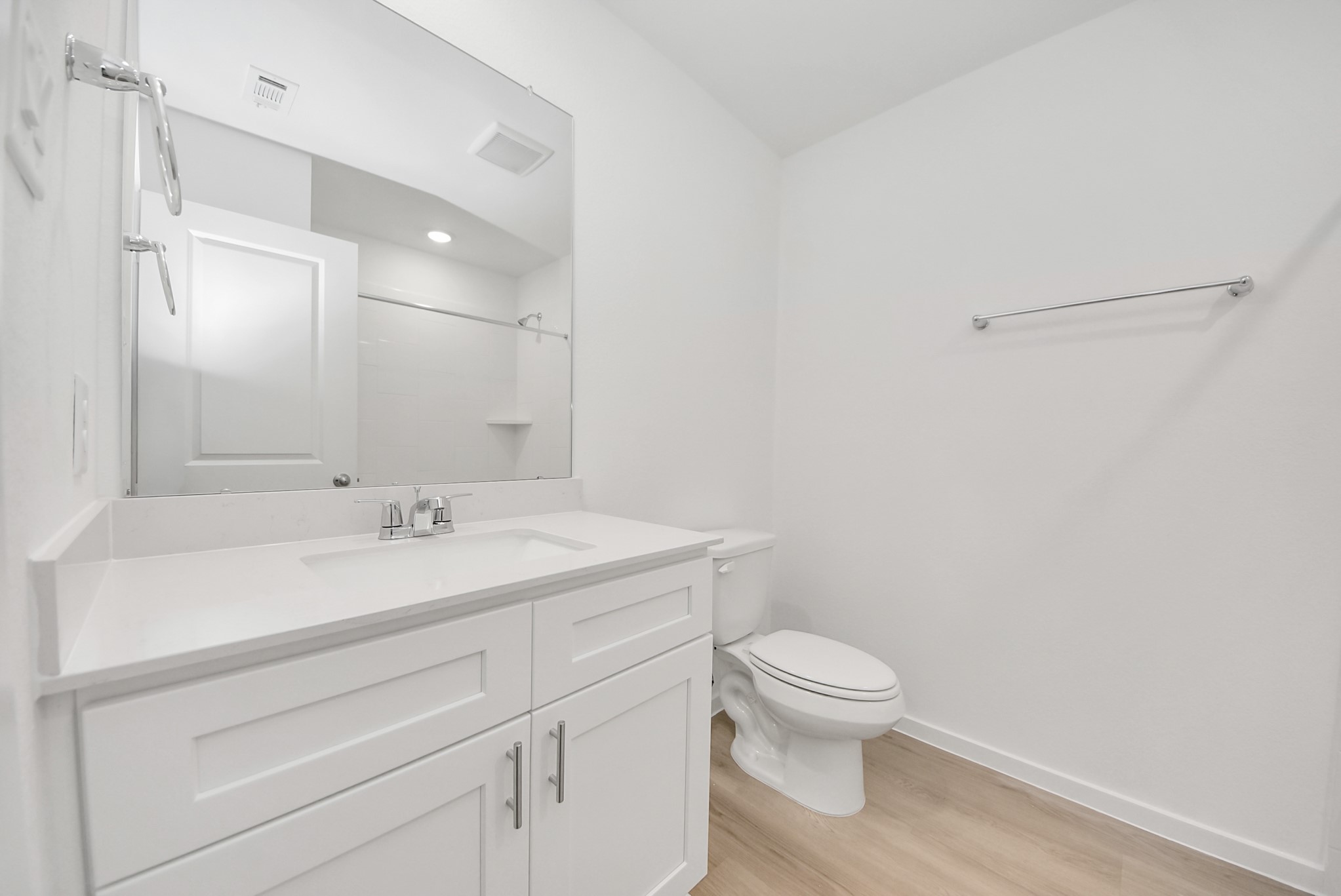 7706 Smooth Valley Court Property Photo 4