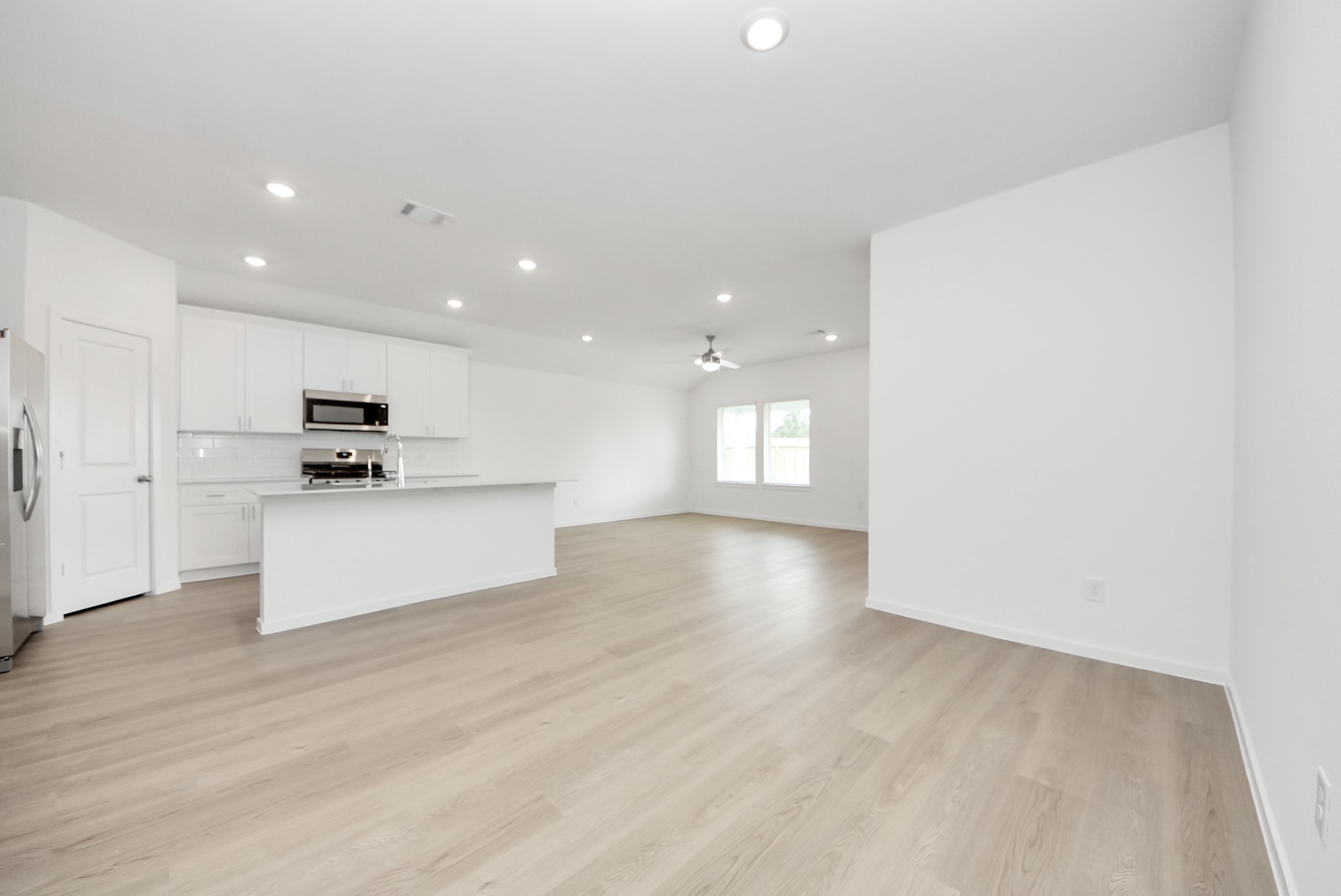 7706 Smooth Valley Court Property Photo 13
