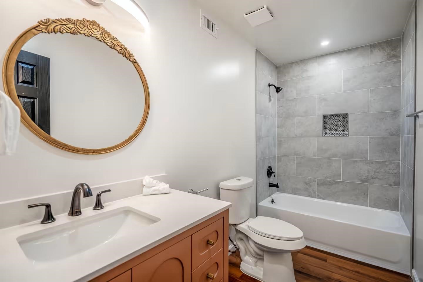 2724 Southmore Boulevard Property Photo 26