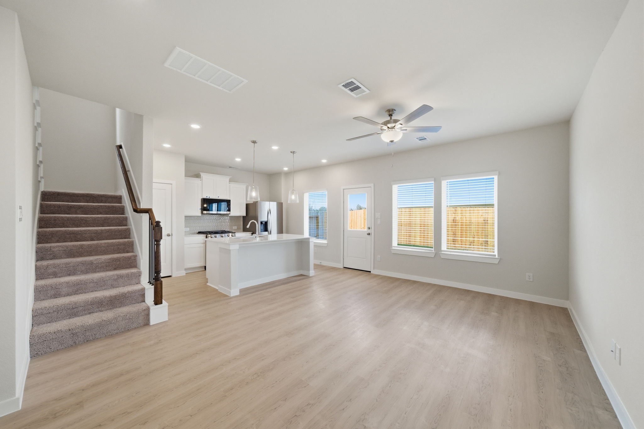 3312 Vine Terrace Trace Property Photo 4