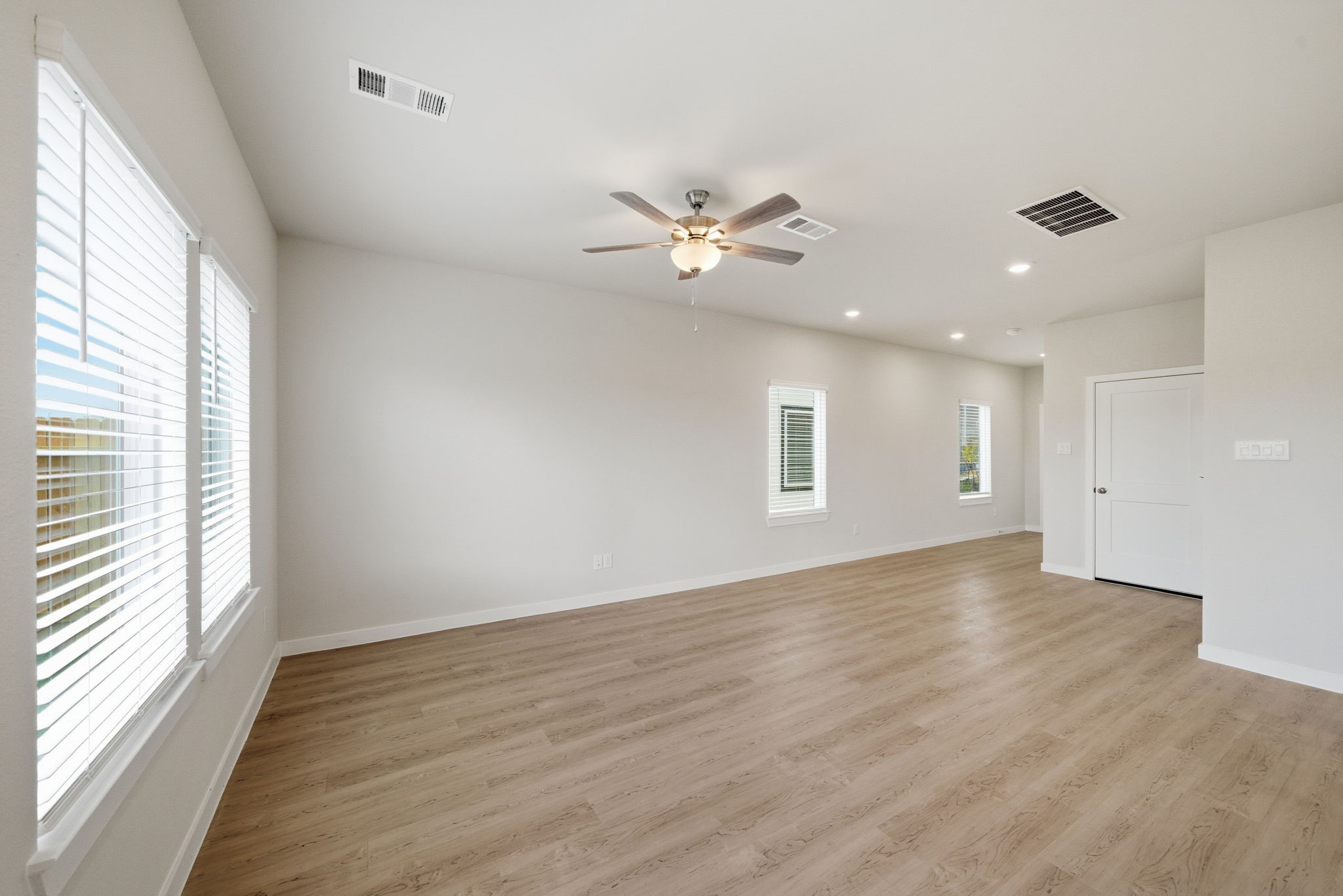 3312 Vine Terrace Trace Property Photo 11