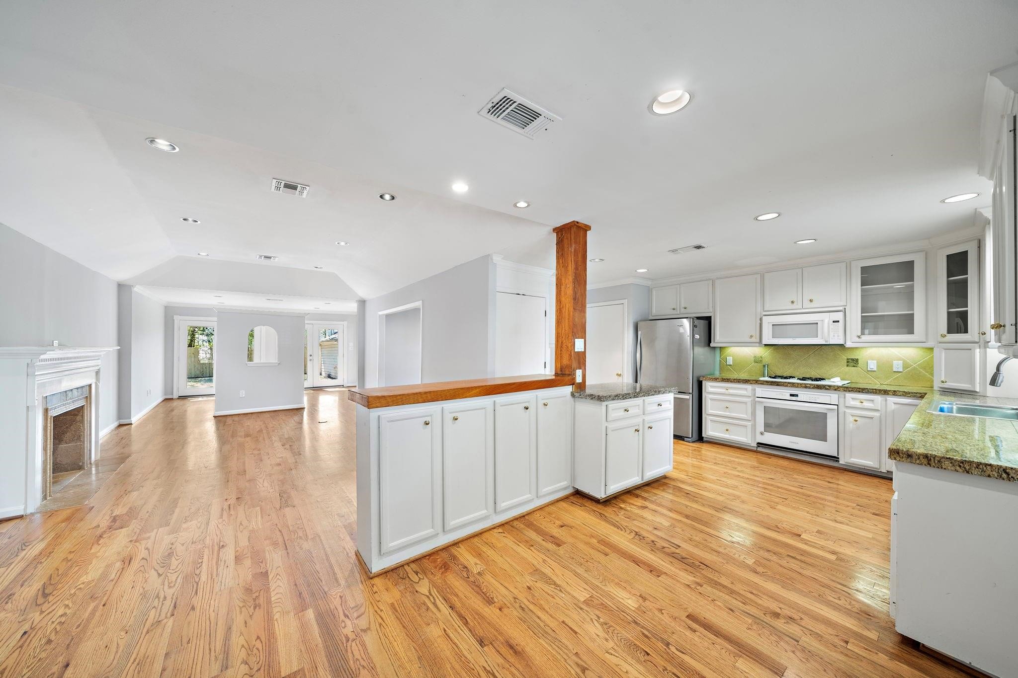 3115 Glen Haven Boulevard Property Photo 3
