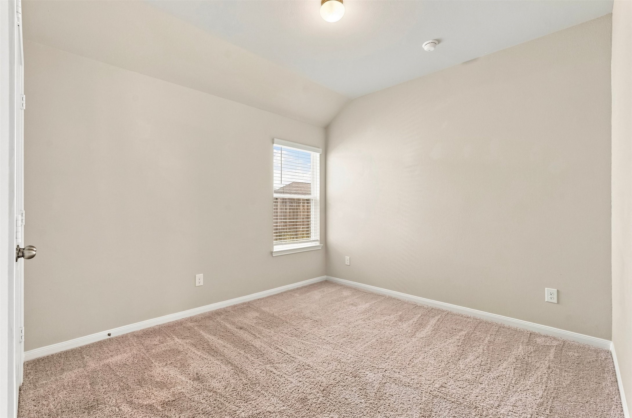 5323 Brooklyn Rose Drive Property Photo 9