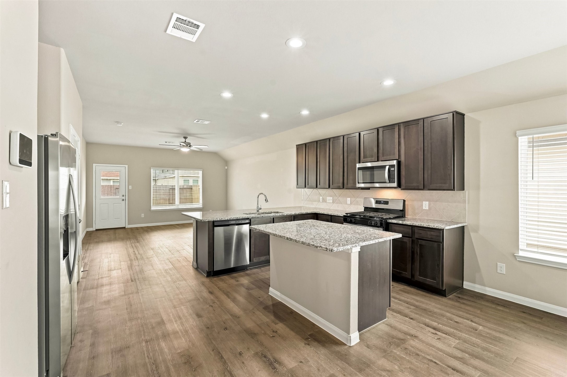 5323 Brooklyn Rose Drive Property Photo 14
