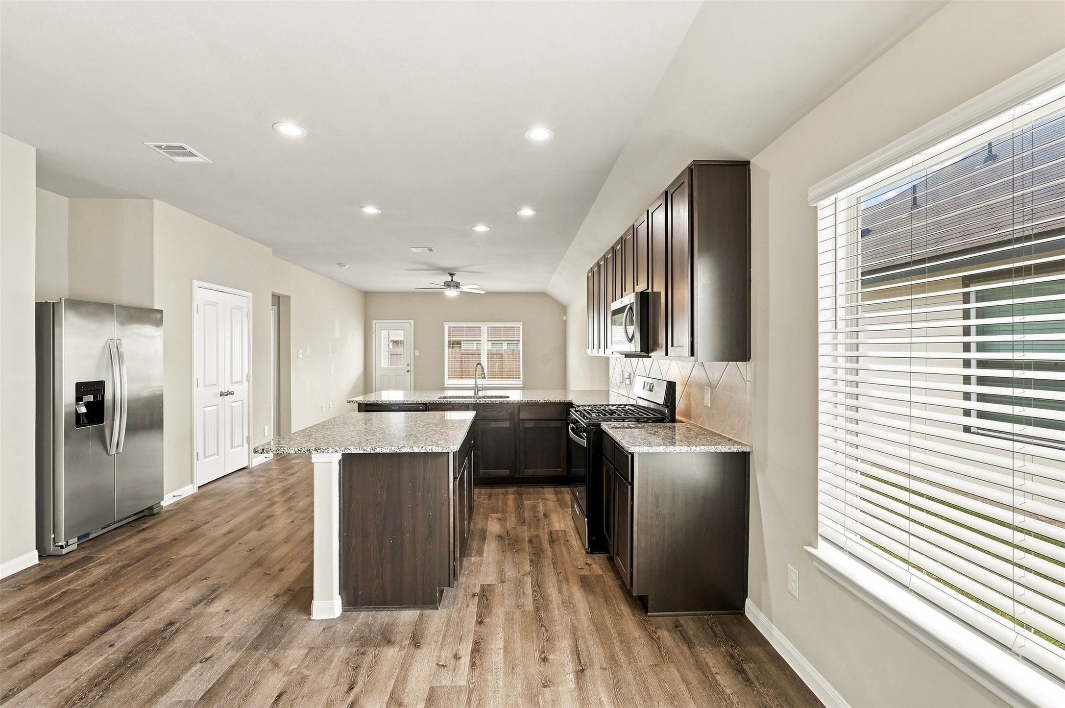 5323 Brooklyn Rose Drive Property Photo 15