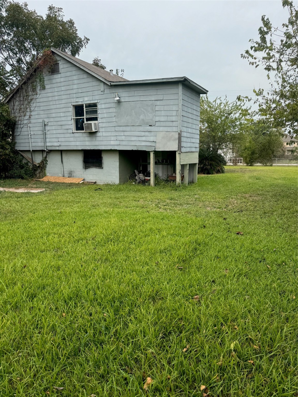 3612 Crane Street Property Photo 6