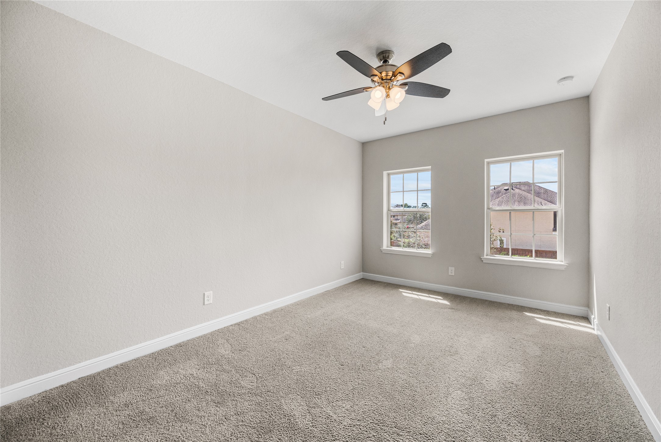 4018 Northern Spruce Drive Property Photo 37