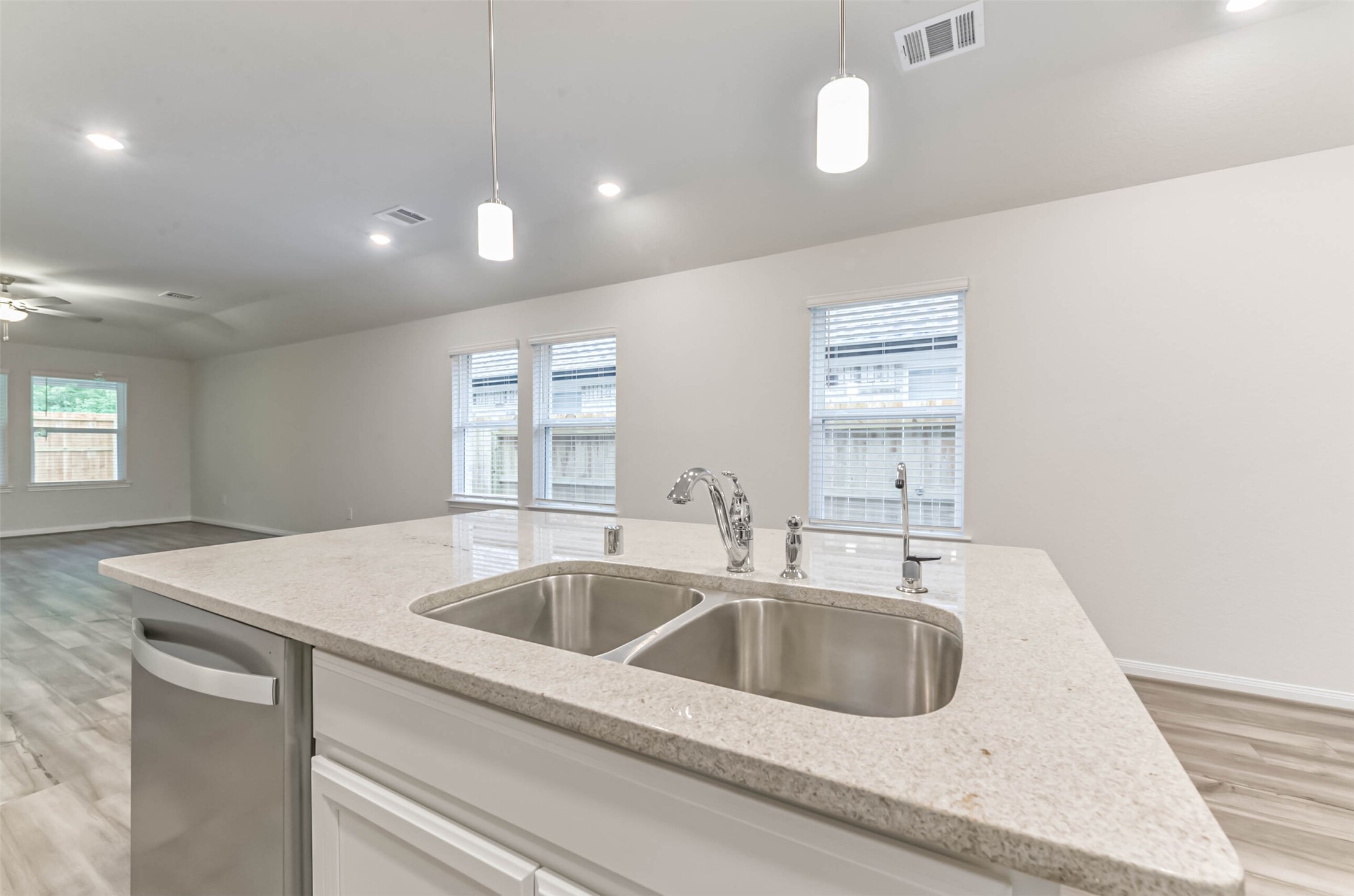 17590 Rosette Grass Drive Property Photo 11