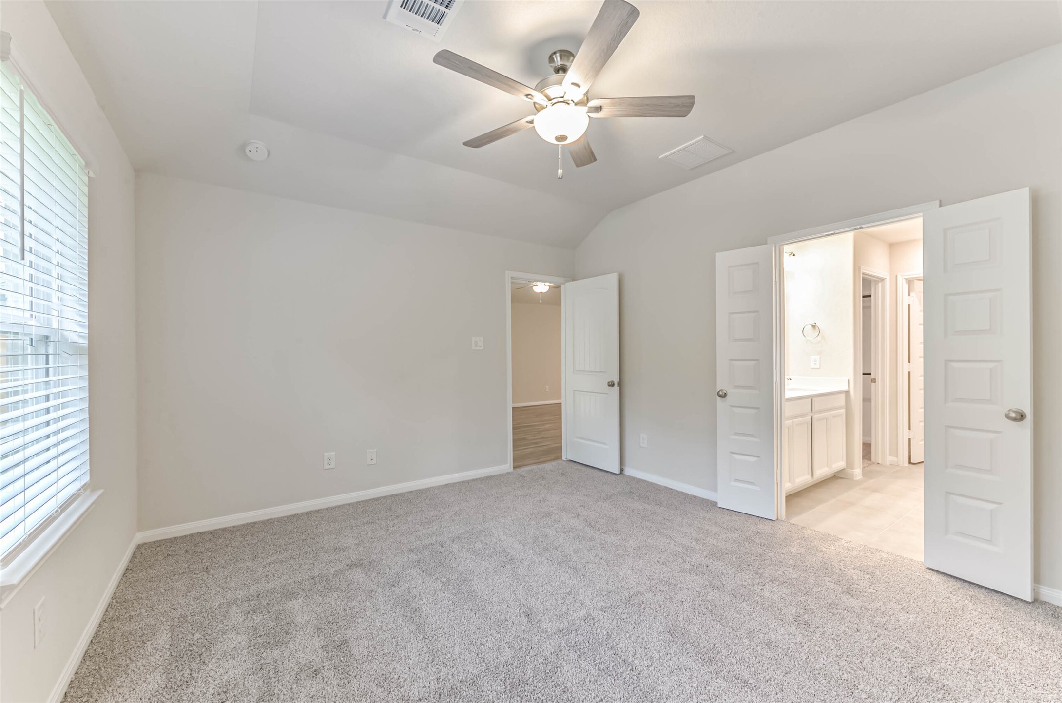 17590 Rosette Grass Drive Property Photo 18