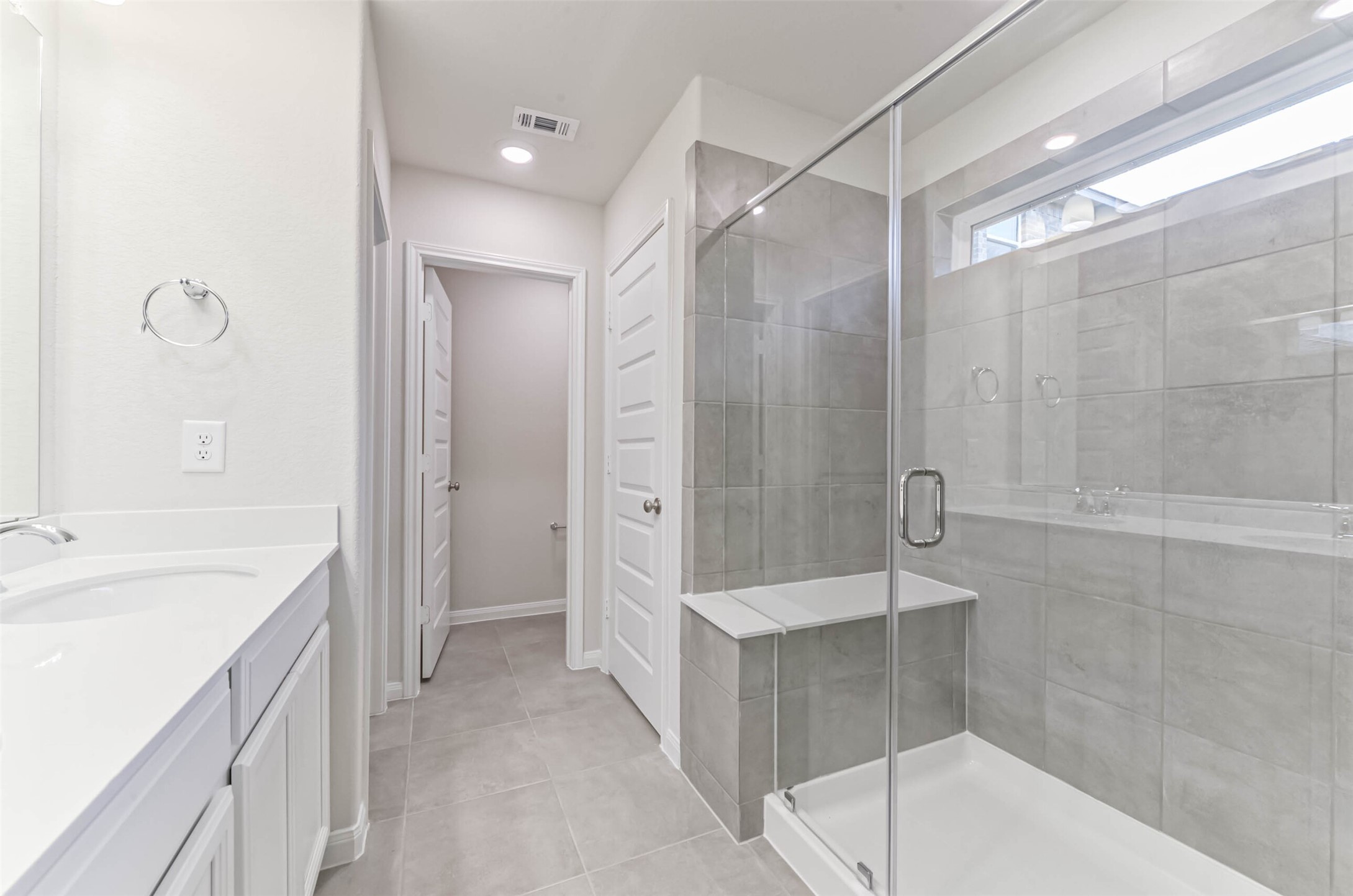 17590 Rosette Grass Drive Property Photo 20