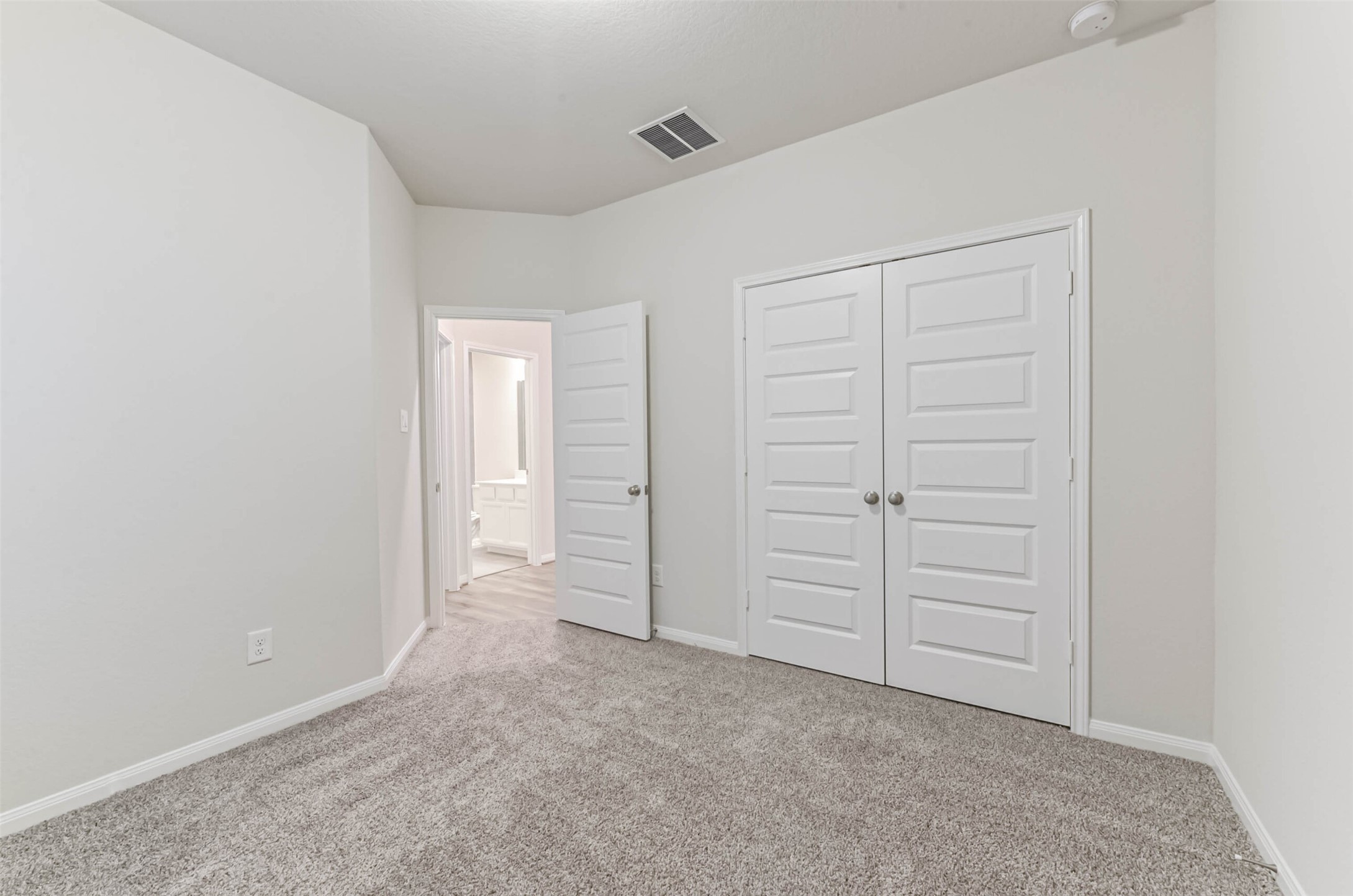 17590 Rosette Grass Drive Property Photo 26