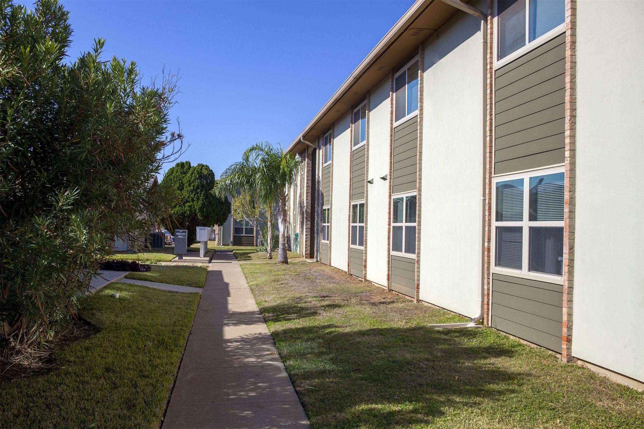 300 E Mann Road Property Photo 15