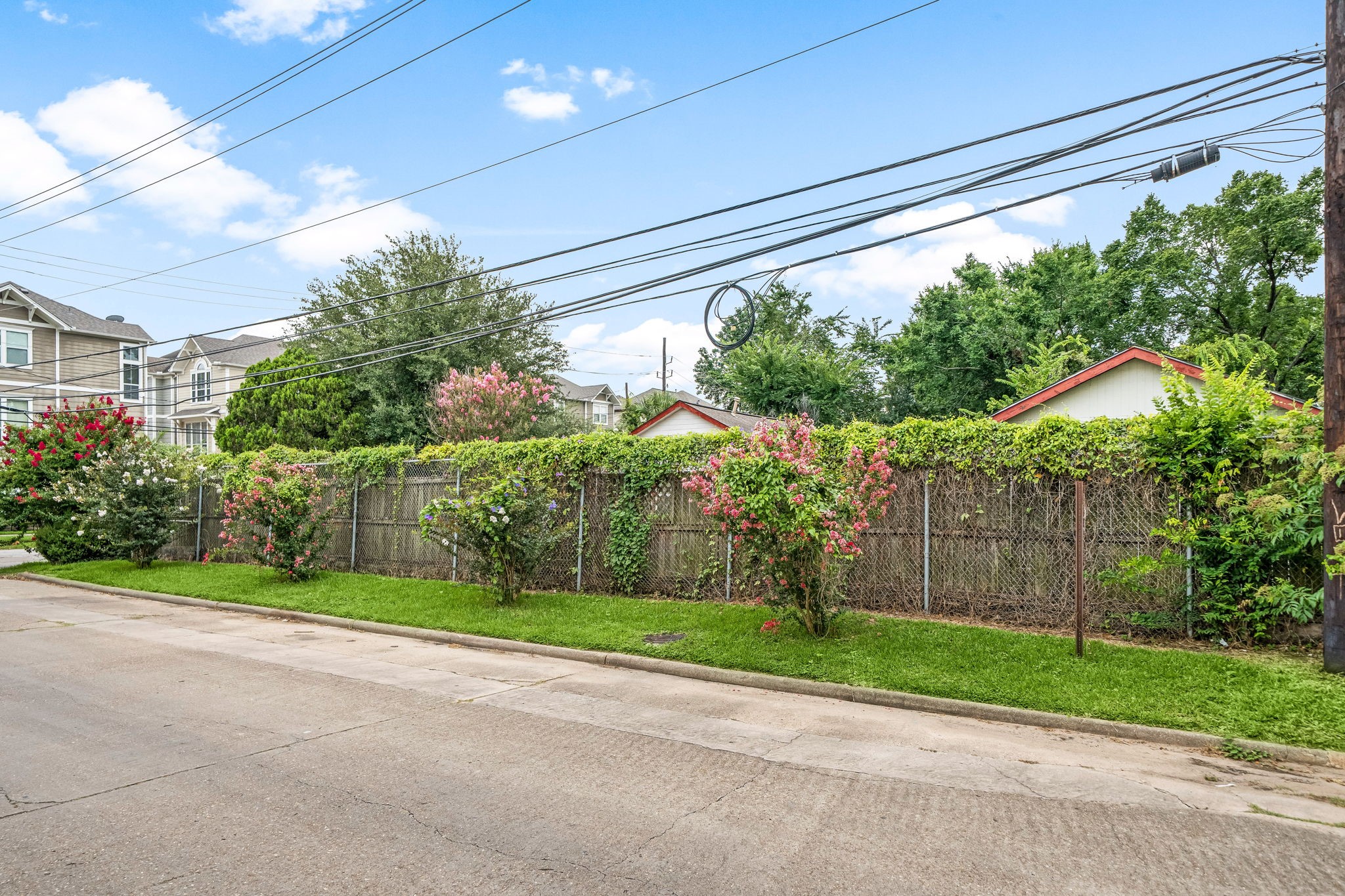 2609 Bevis Street Property Photo 5