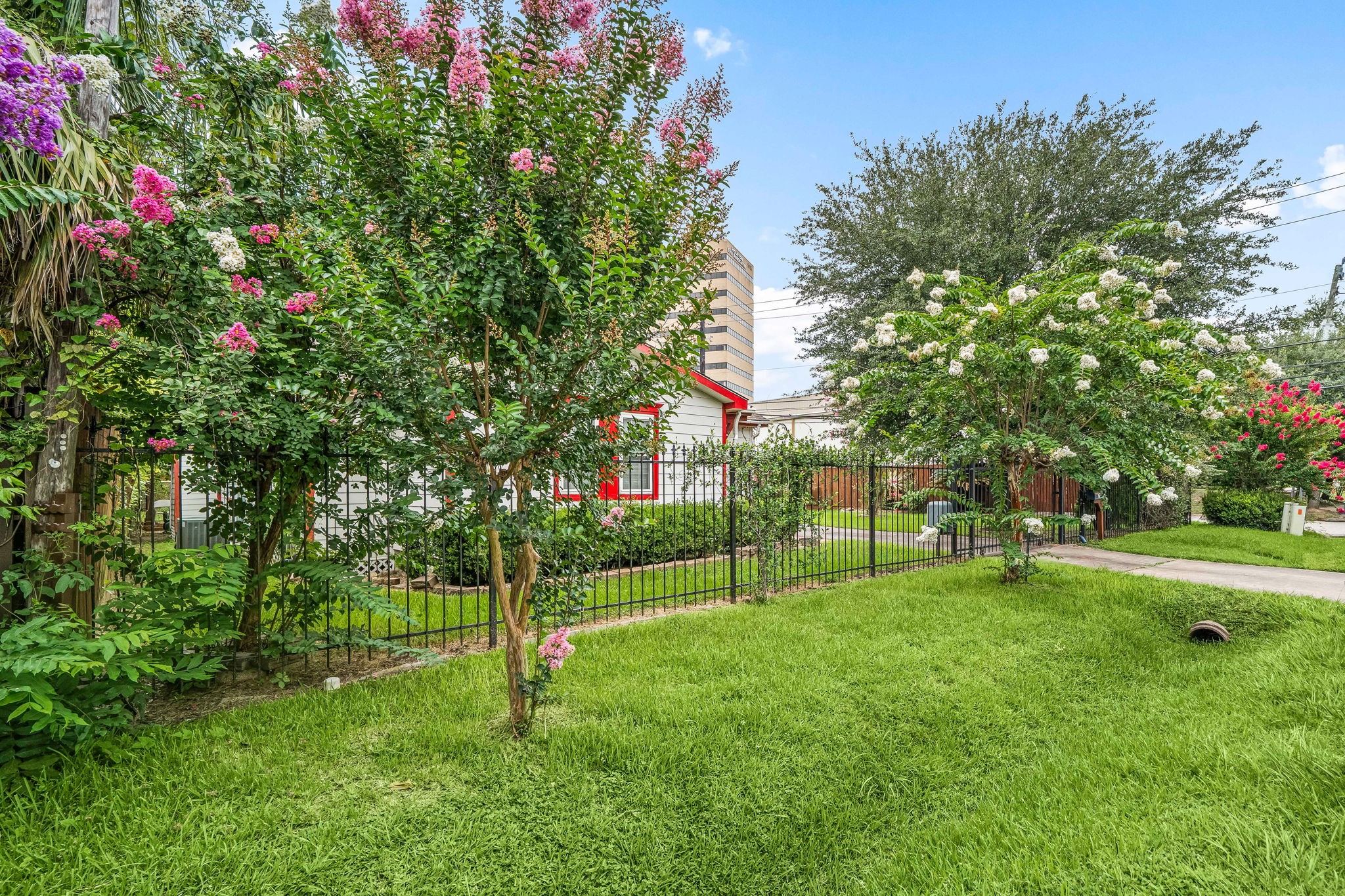 2609 Bevis Street Property Photo 6