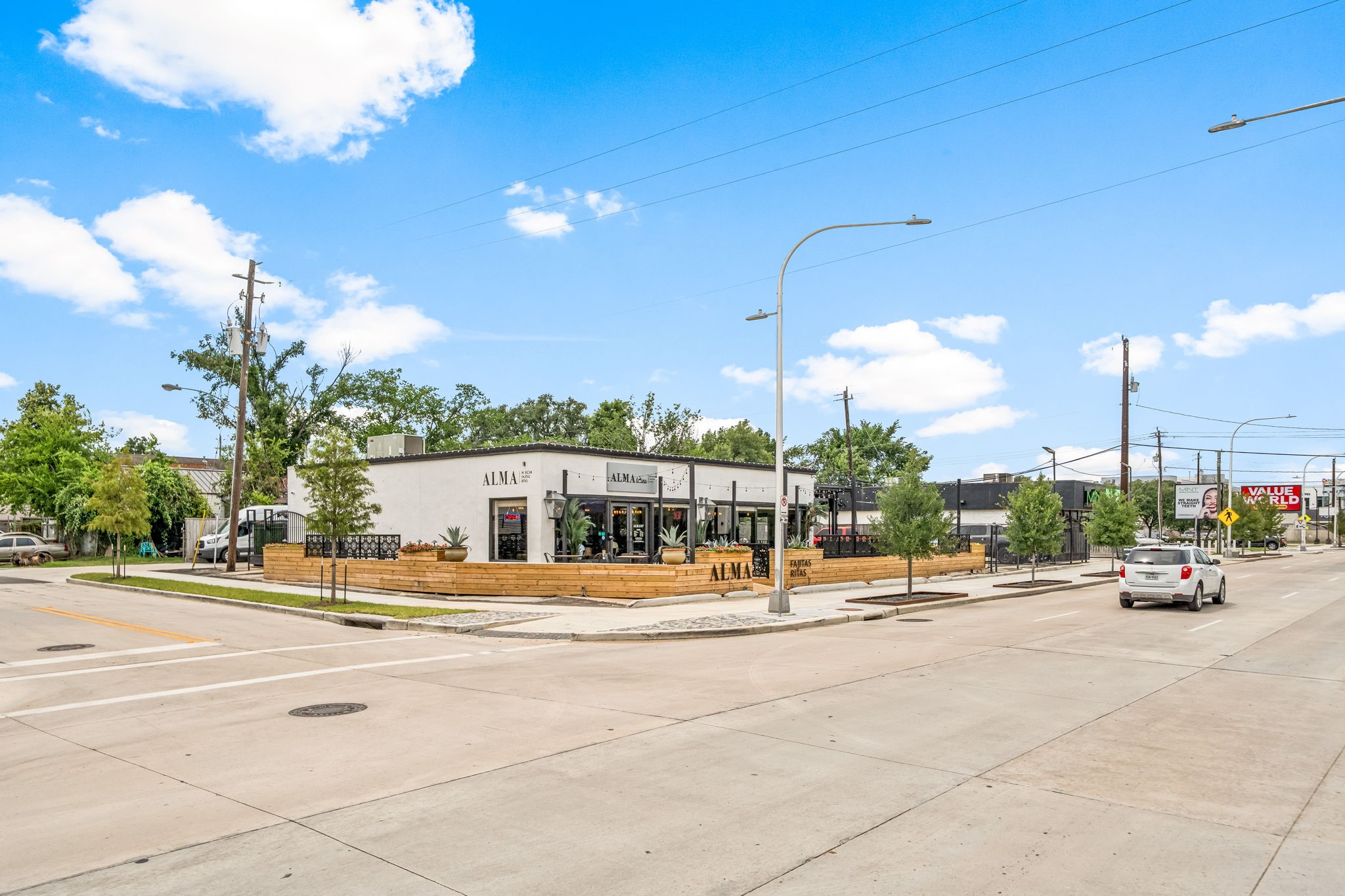 2609 Bevis Street Property Photo 11