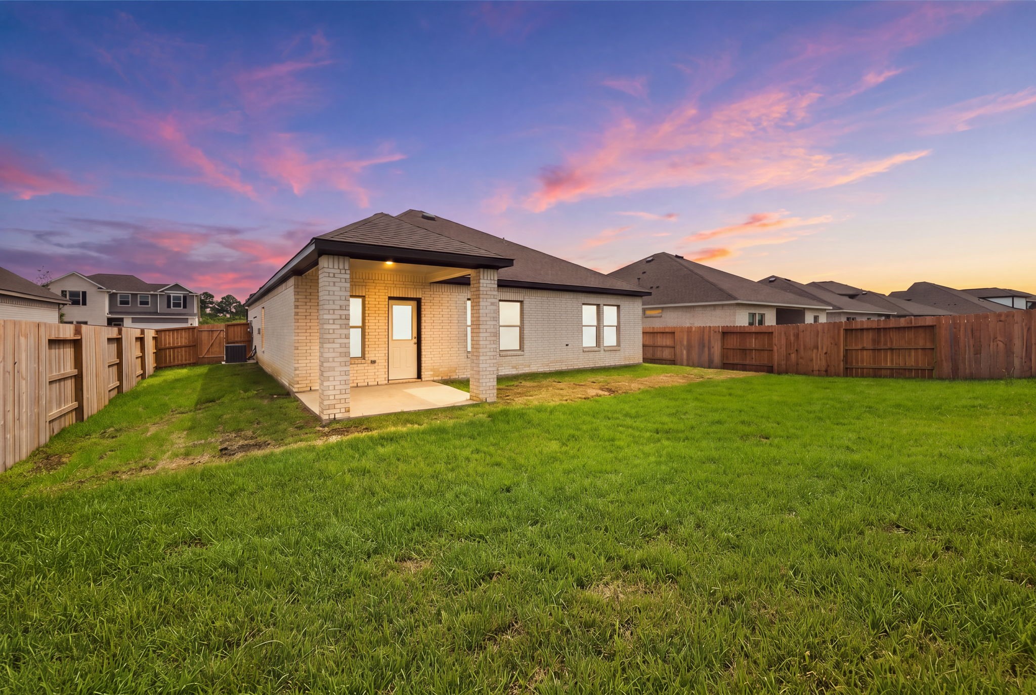 6723 Pebble Bluff Court Property Photo 20