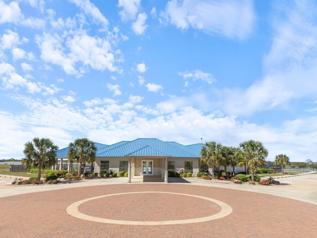 3037 Sandy Lane Property Photo 4