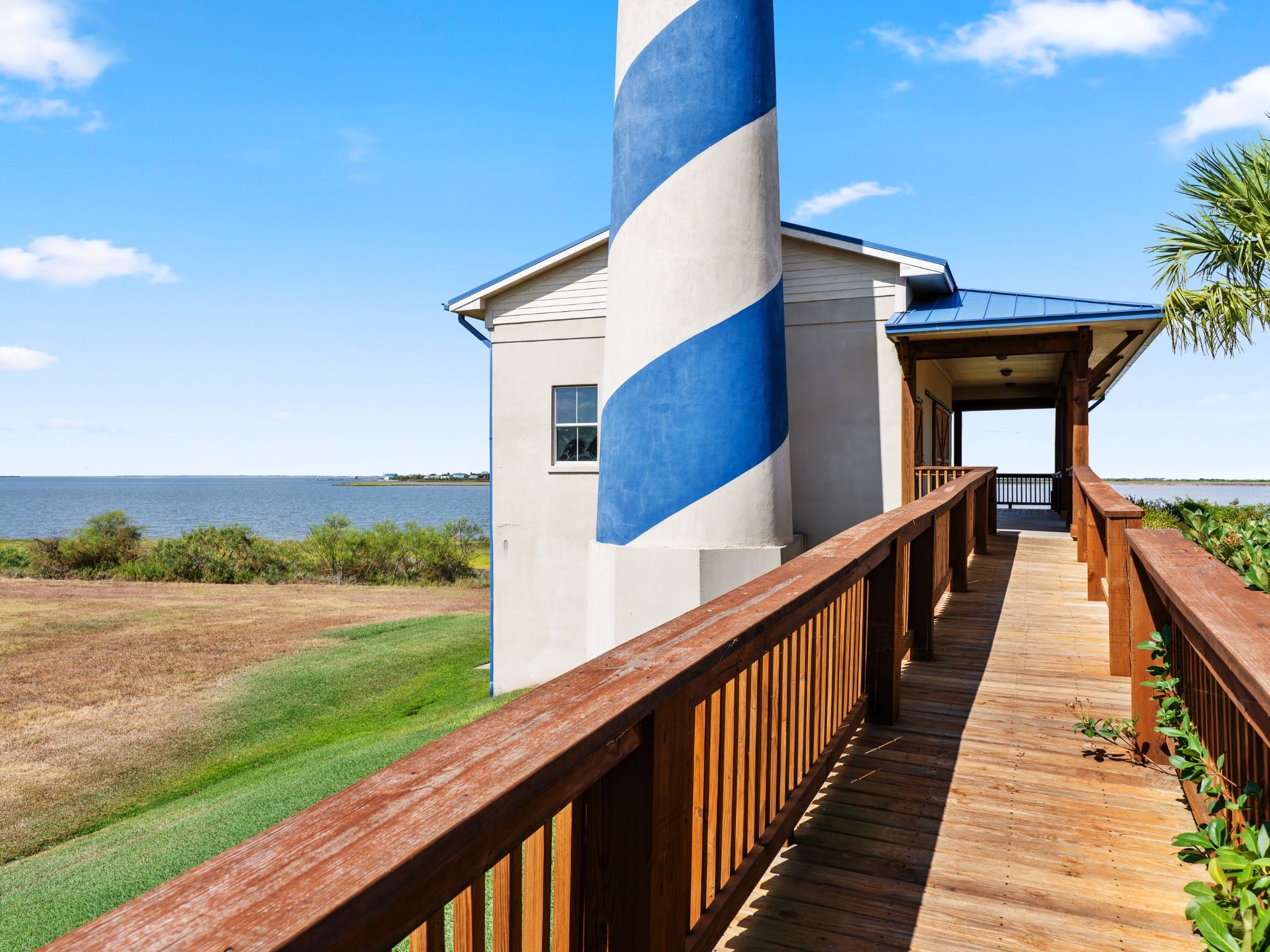 3037 Sandy Lane Property Photo 16