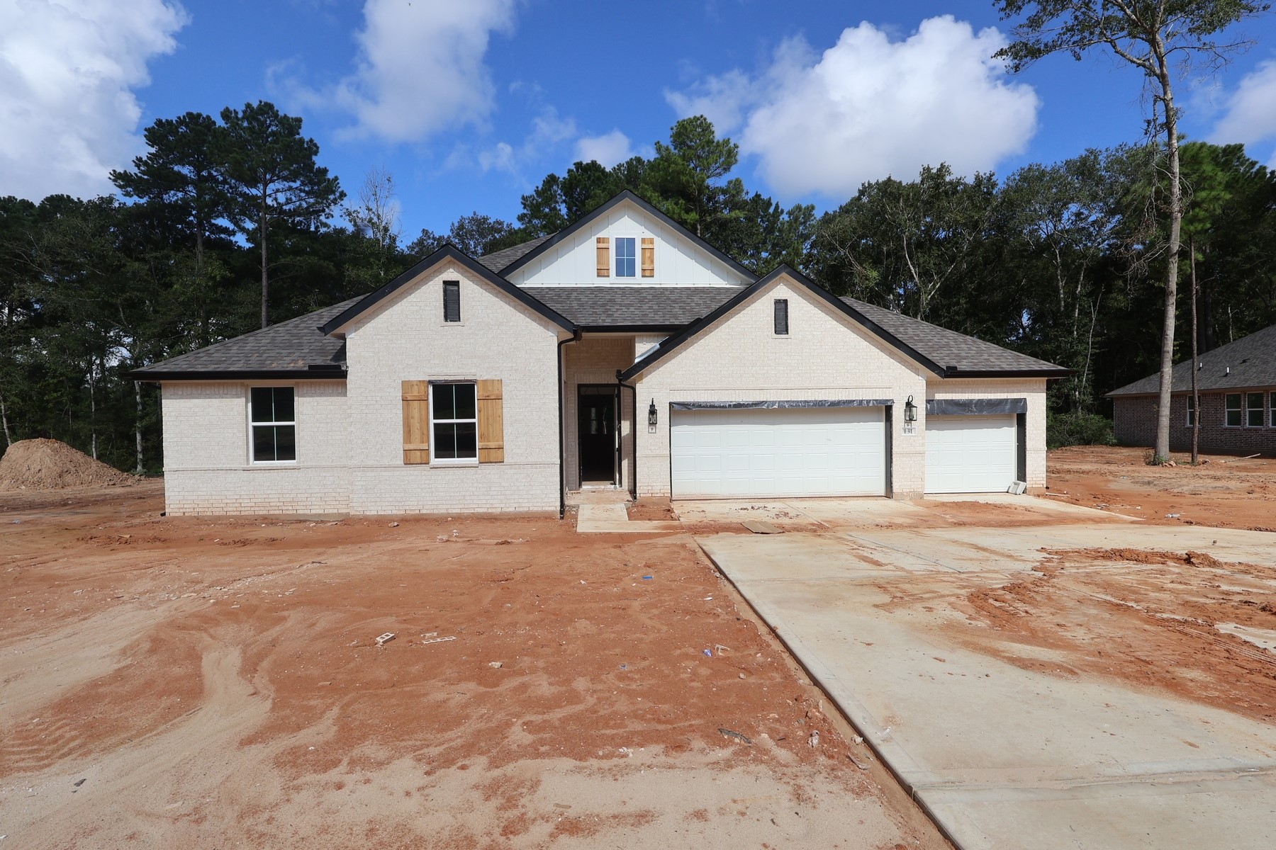 131 Roebuck Lane Property Photo 2