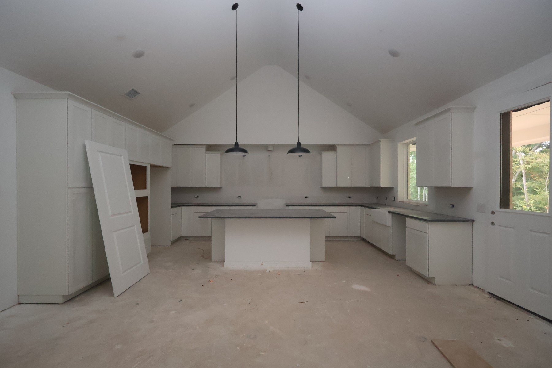 131 Roebuck Lane Property Photo 5