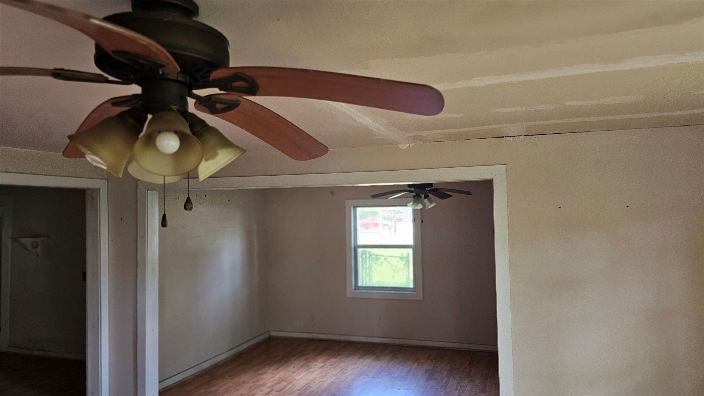 716 E Main Street Property Photo 14